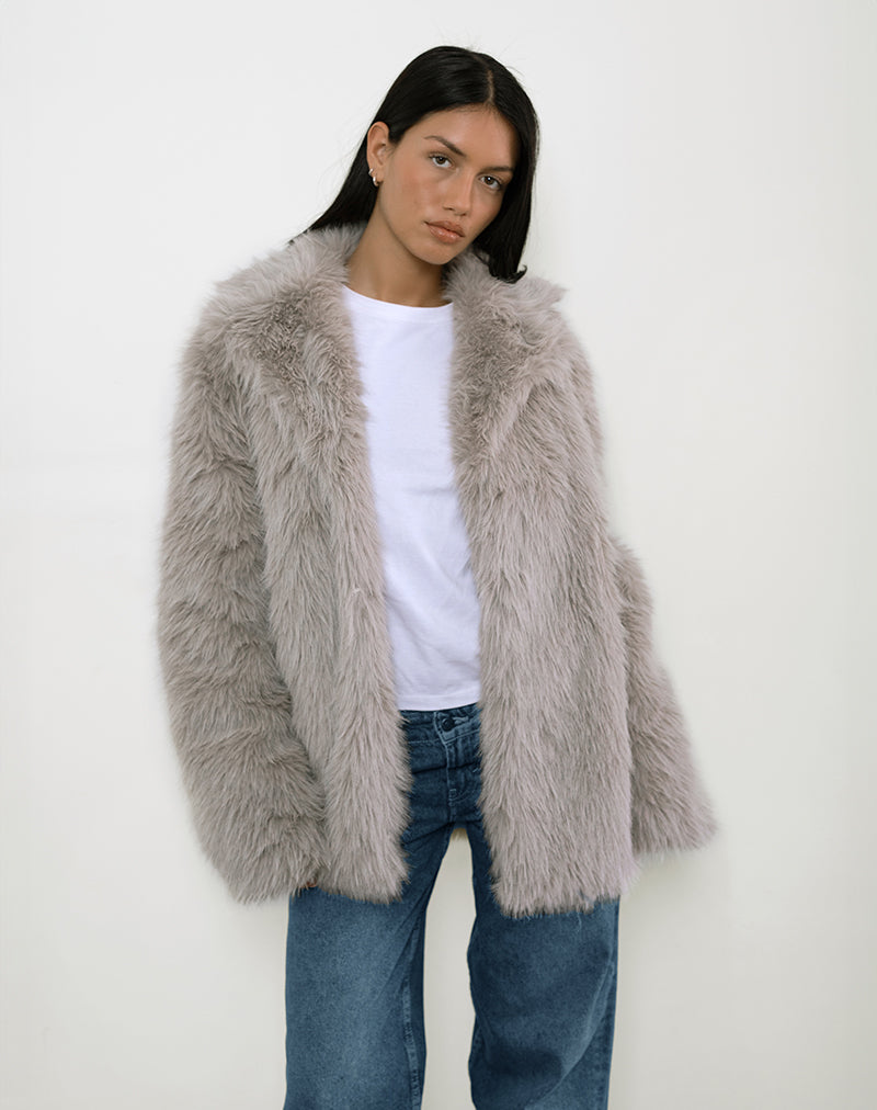 Lupita Jacke aus Kunstpelz Taupe