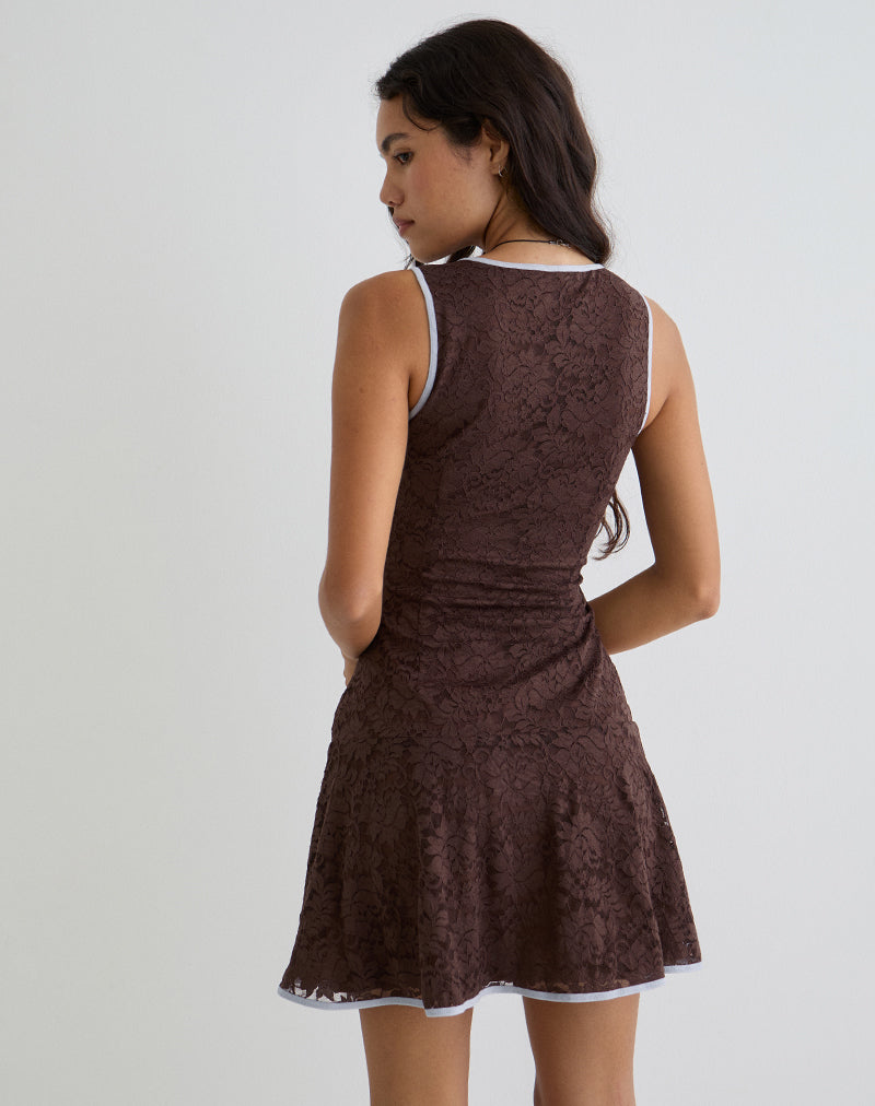 Image of Luscian Minikleid aus Spitze in Schokolade mit blauem Einband