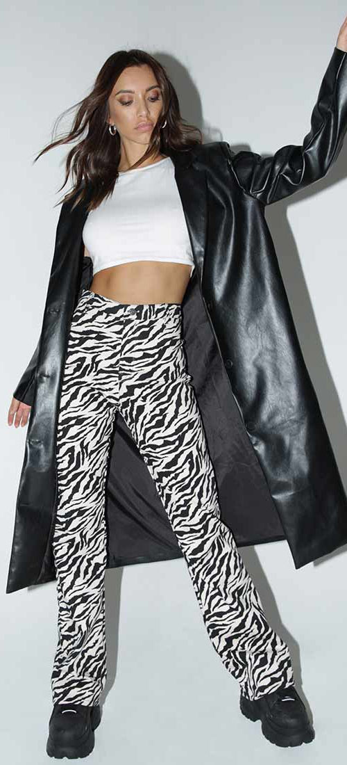 Image of Zoven Hose in 90s Zebra Schwarz und Weiß