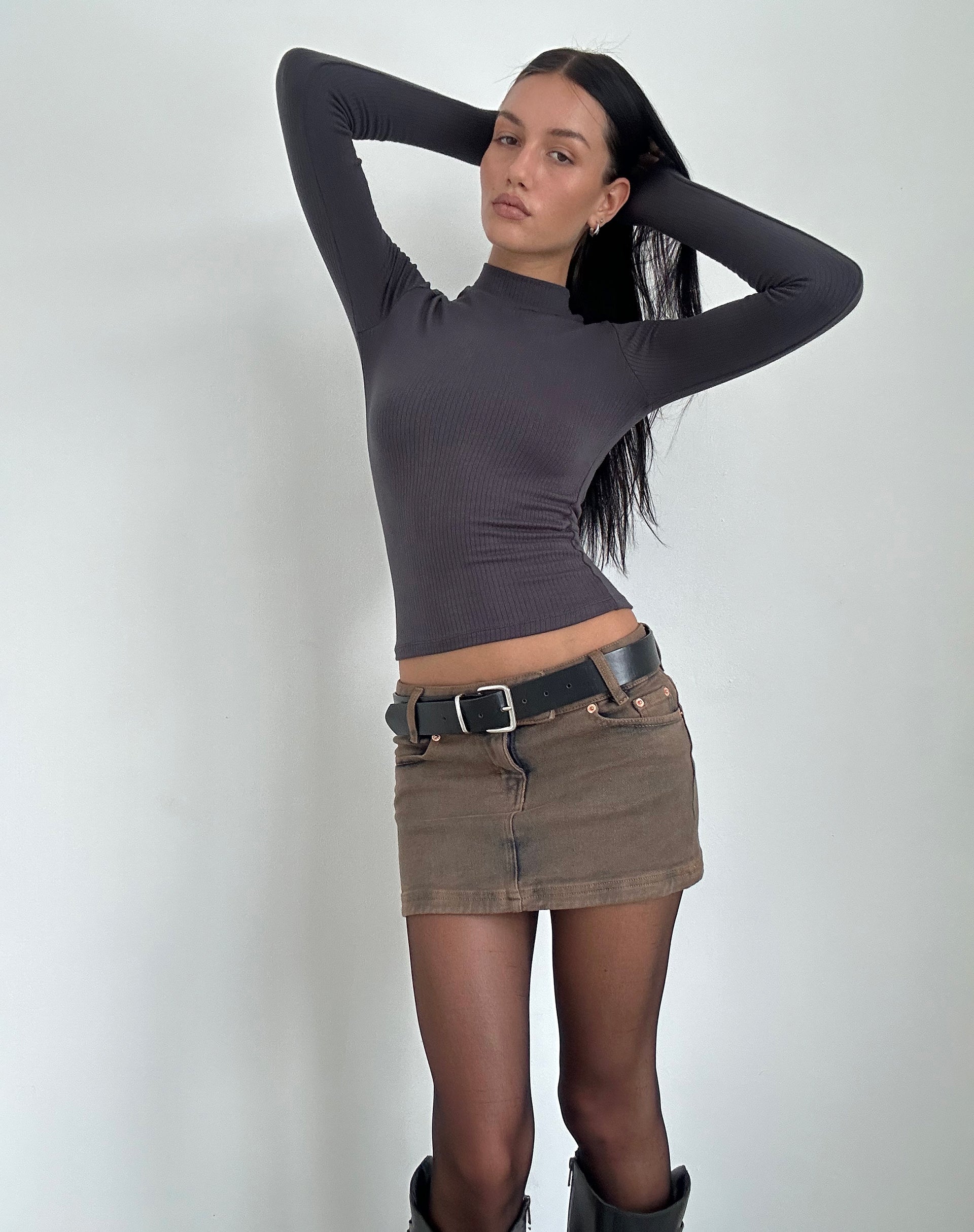 Image of Mabel Langarm-Top mit hohem Halsausschnitt aus Rippe Black Forest
