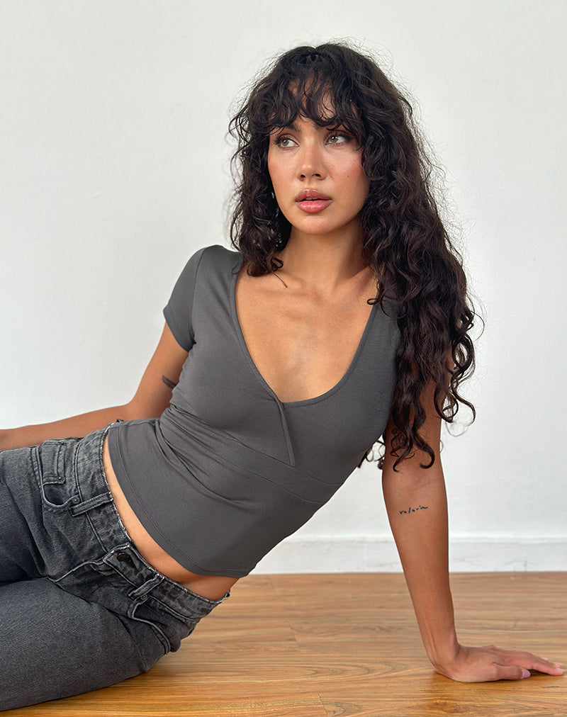 Machiko Plunge Wrap Top in Anthrazit