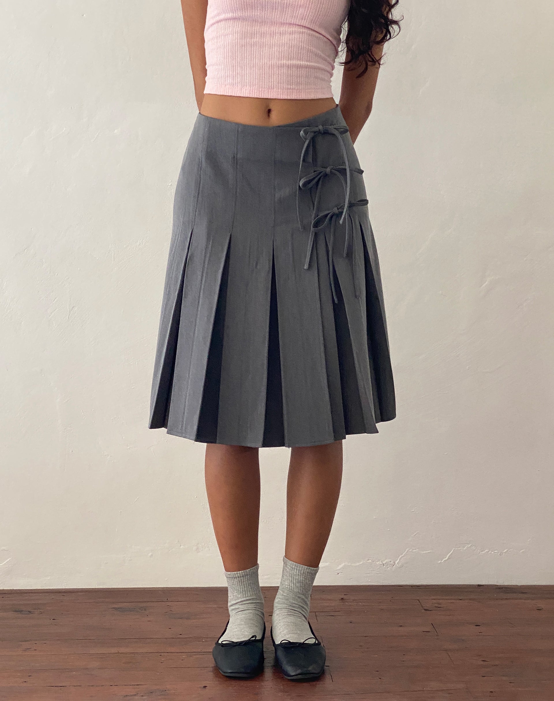 Bild von Madelyn Plissierter Midirock in Anthrazit Tailoring