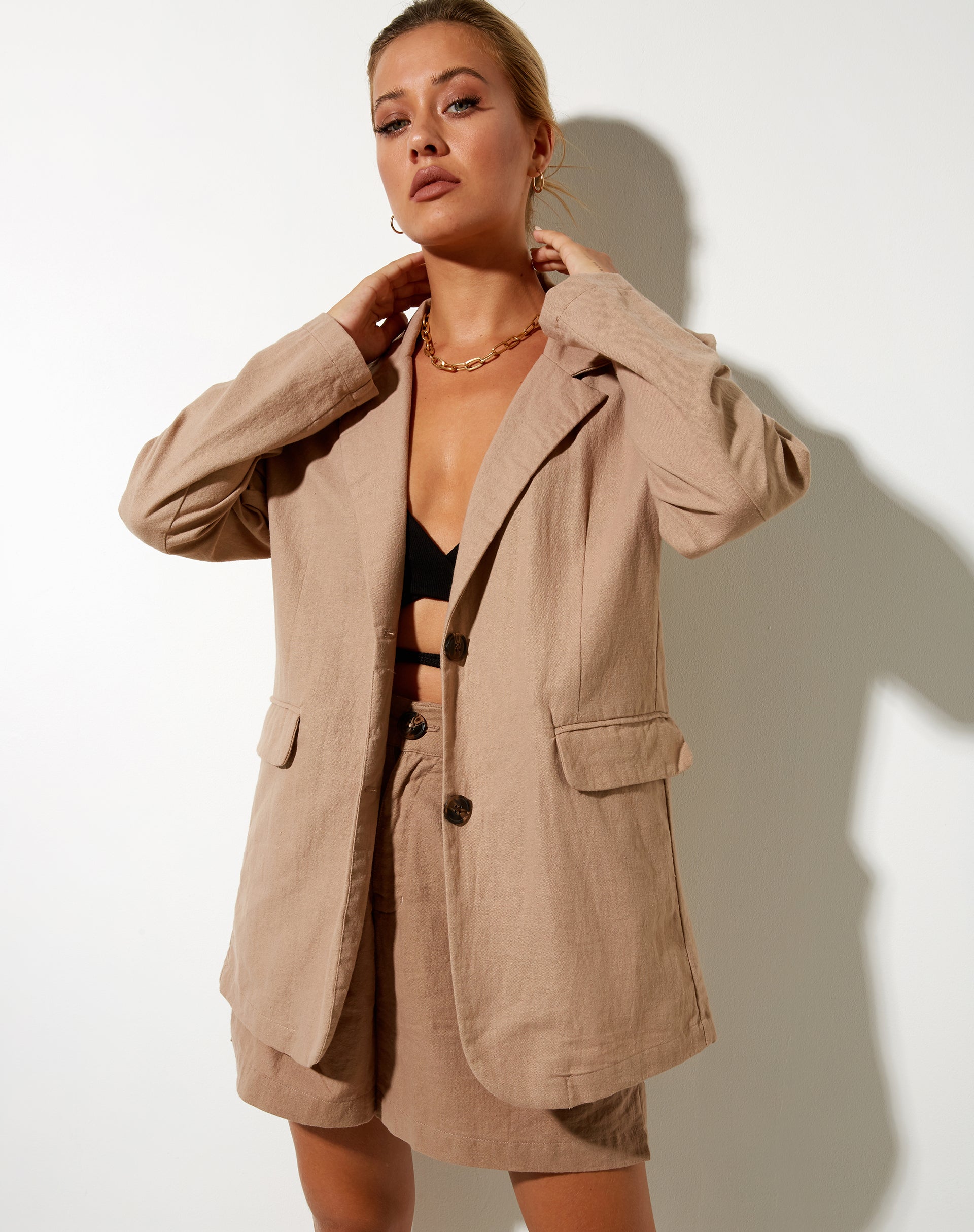 Bild von Maiwa Blazer in Rami Biscuit