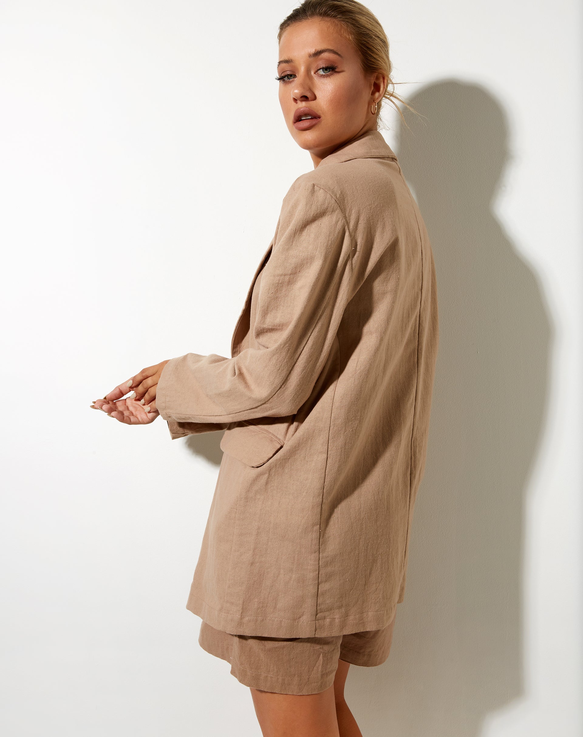 Bild von Maiwa Blazer in Rami Biscuit