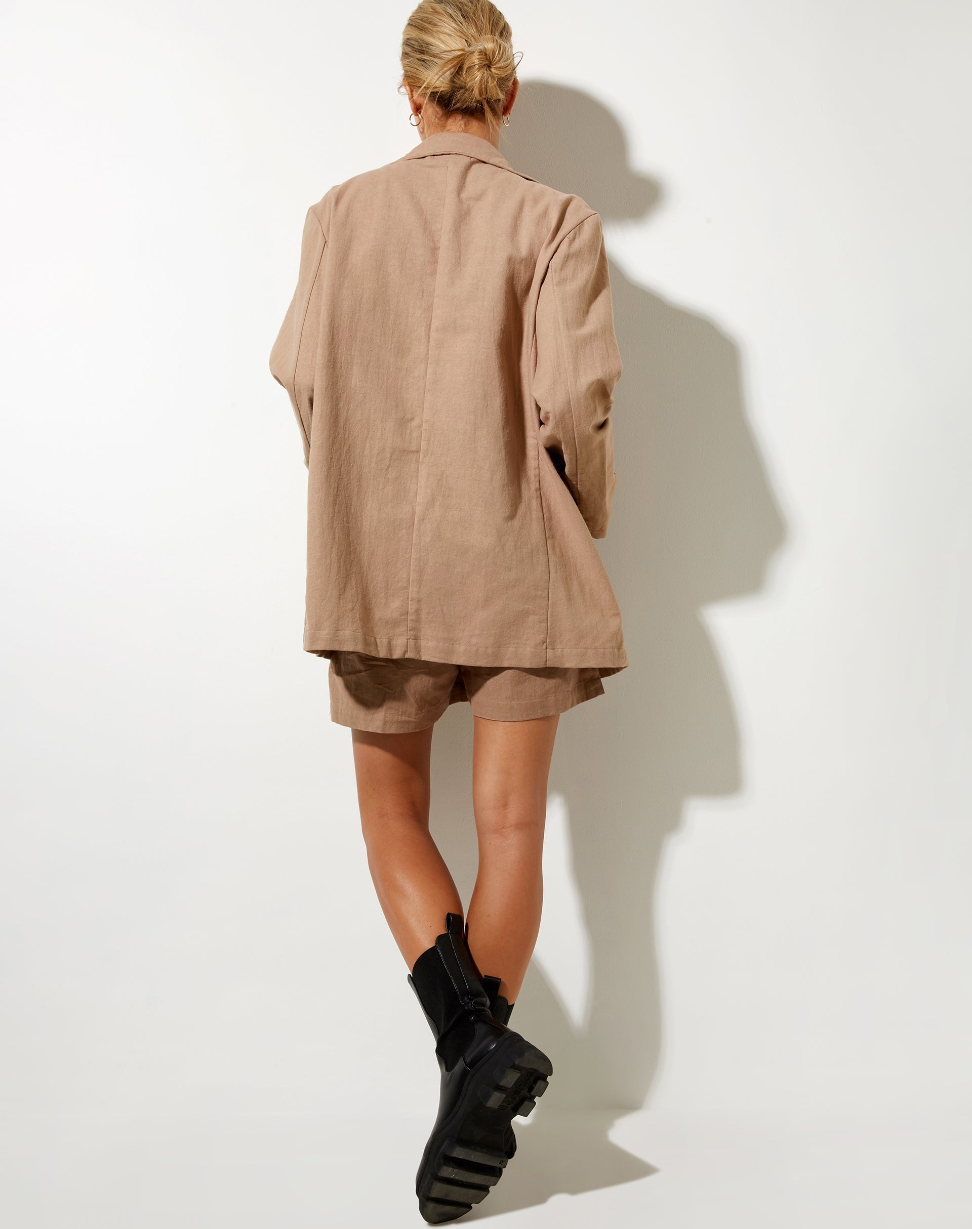 Bild von Maiwa Blazer in Rami Biscuit