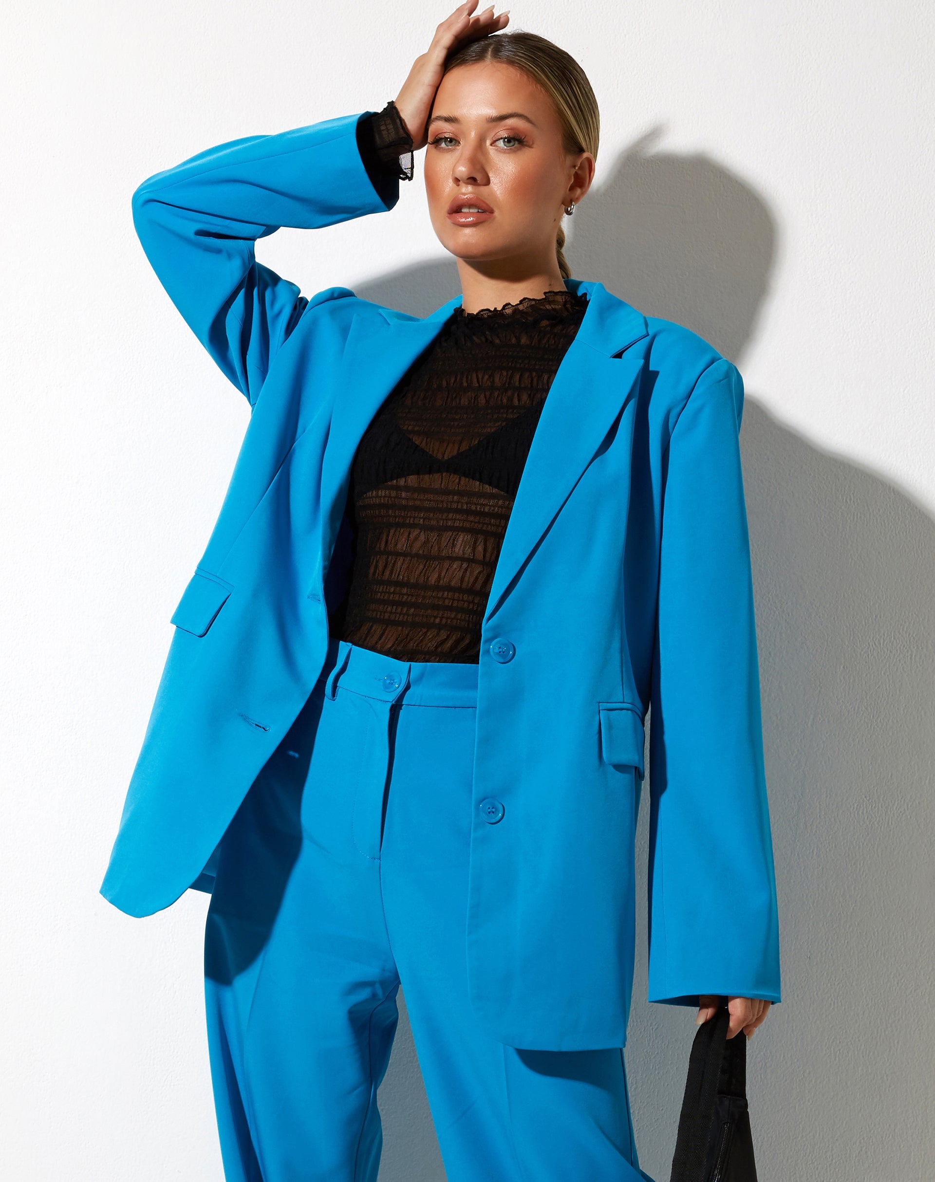 Abbildung des Maiwa Blazers in Tailoring Blue