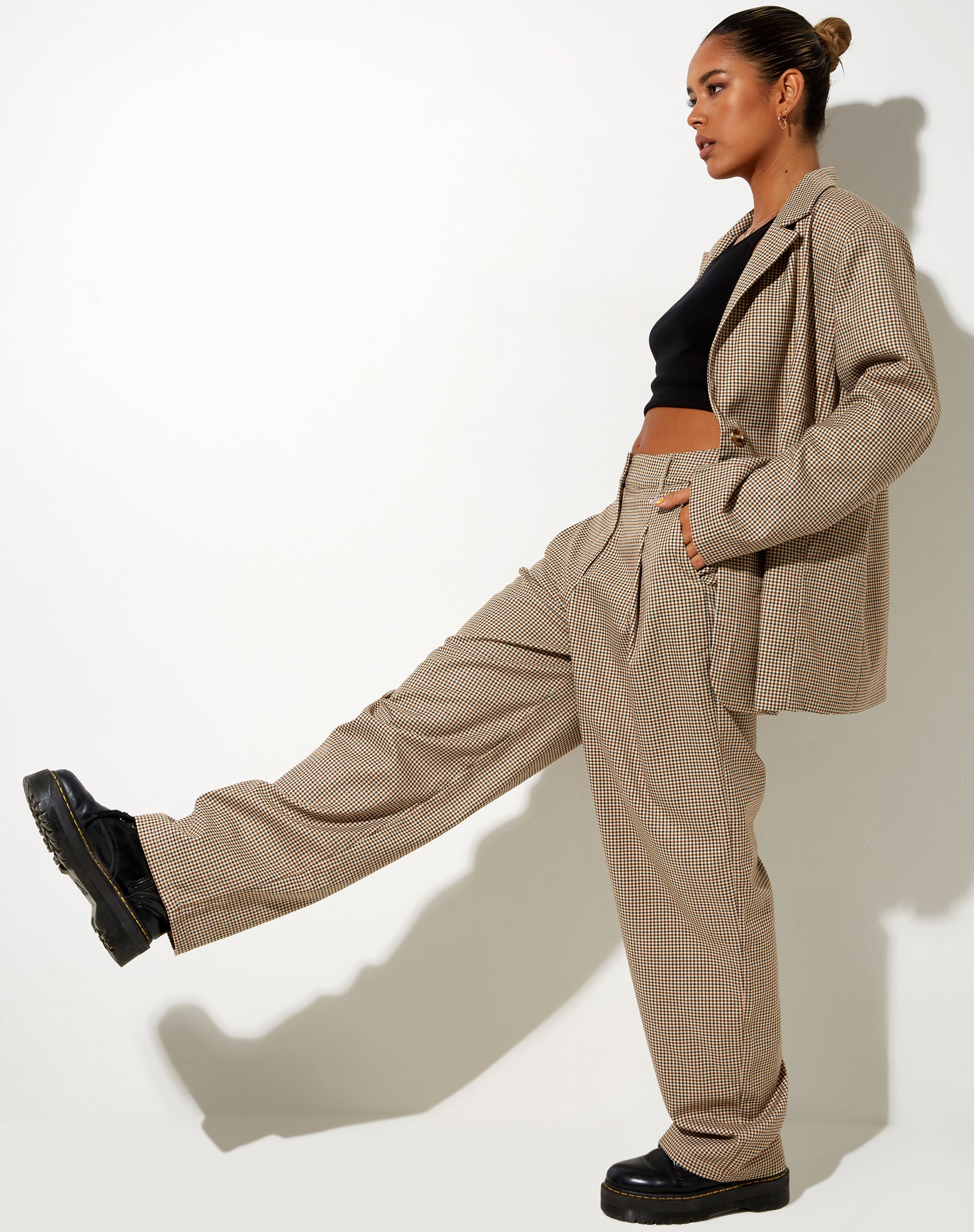 Image of Maiwa Blazer in kleinem Karo Braun