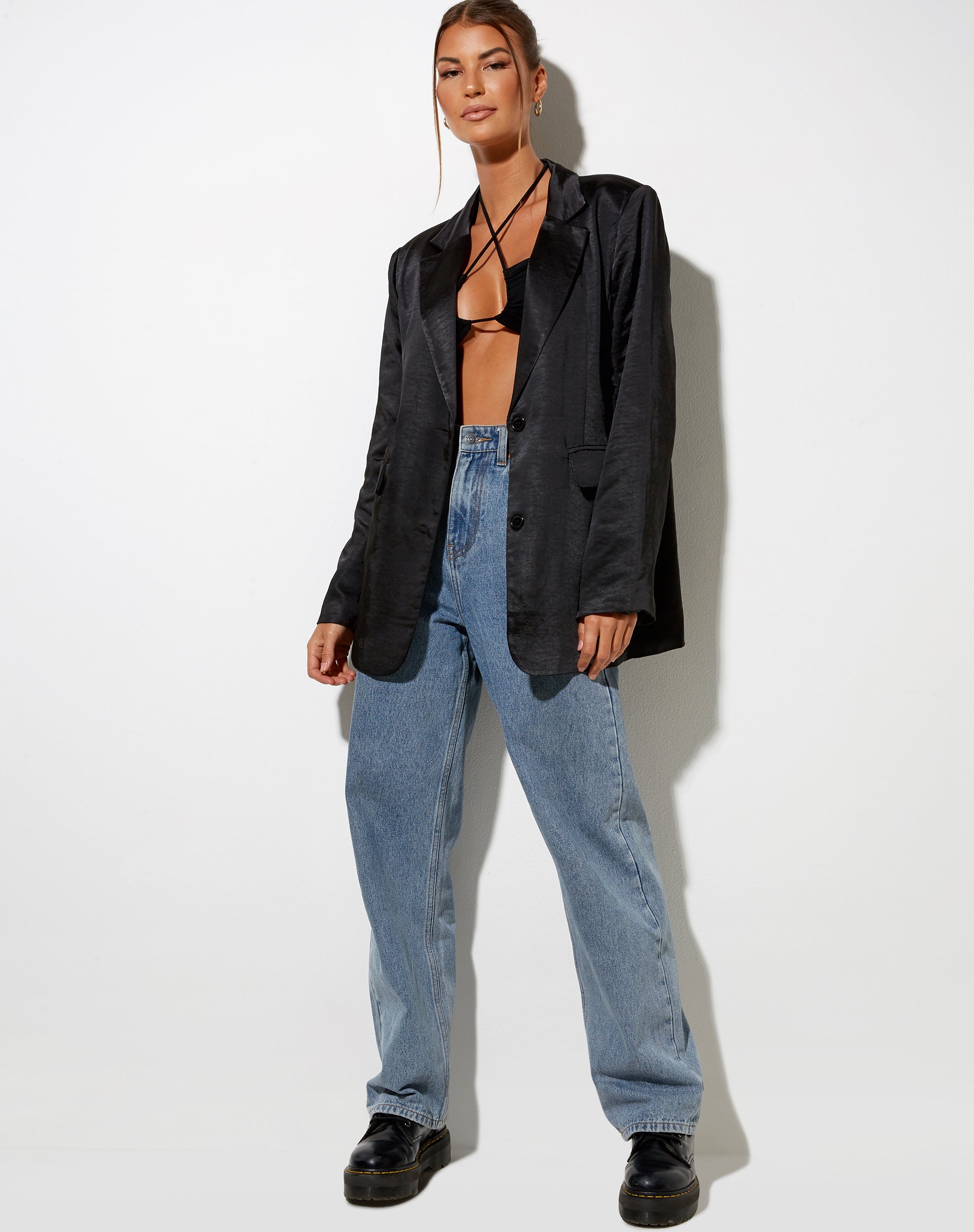 Image von Maiwa Blazer in Satin Schwarz