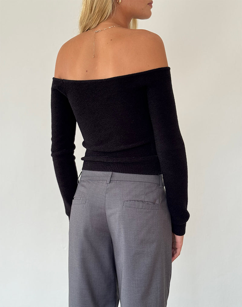 Image of Makena Bardot-Pullover in gebürstetem Schwarz