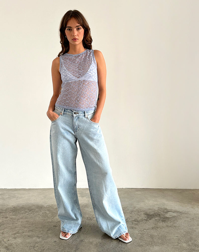 Image of Malachi Vest Top aus hellblauer Spitze