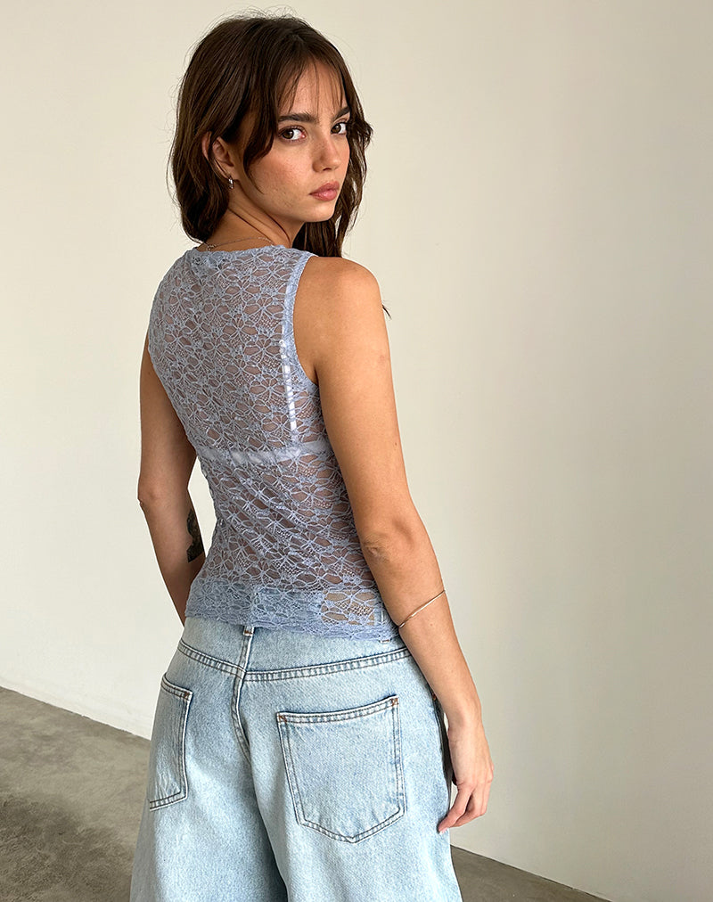 Image of Malachi Vest Top aus hellblauer Spitze