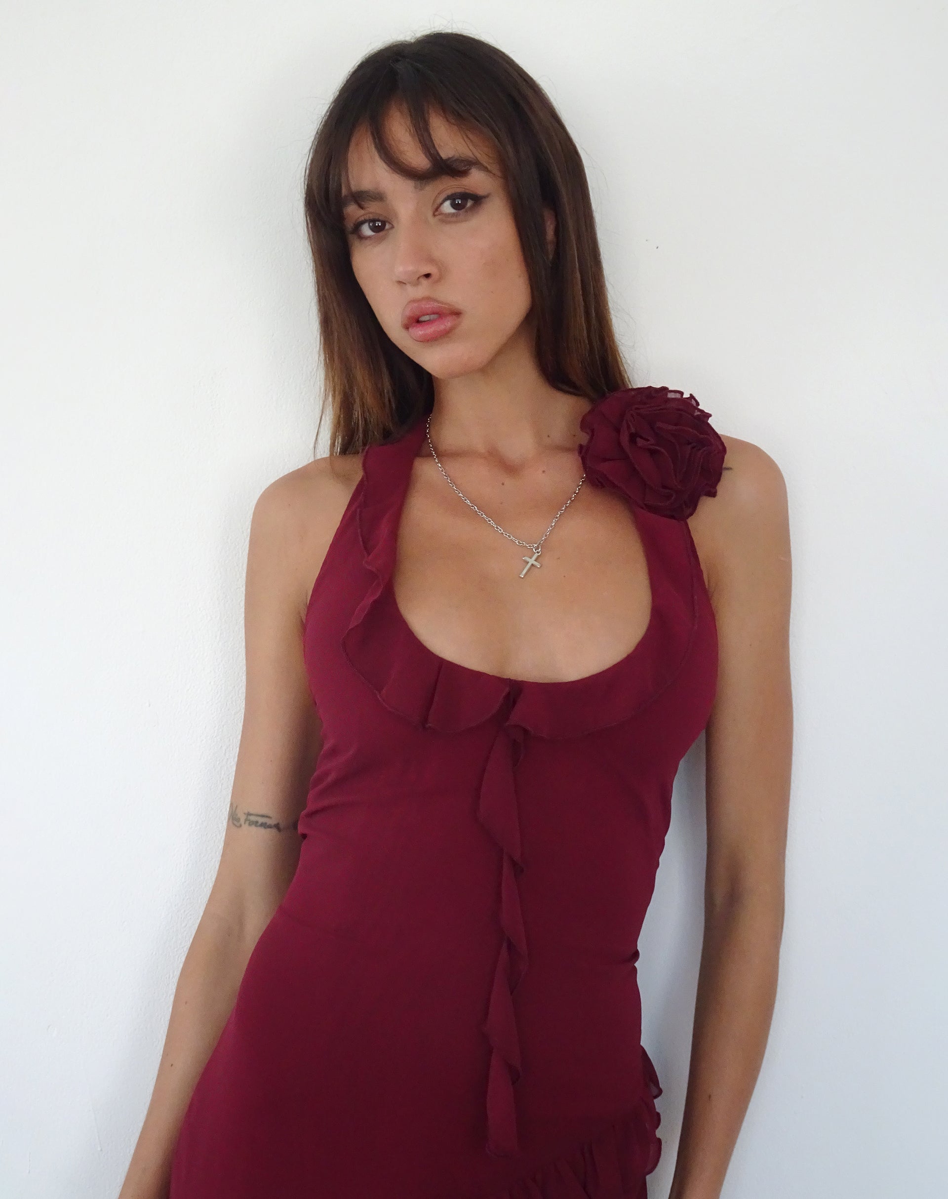 Margaret Rüschen-Minikleid aus pflaumenfarbenem Chiffon mit Rosette