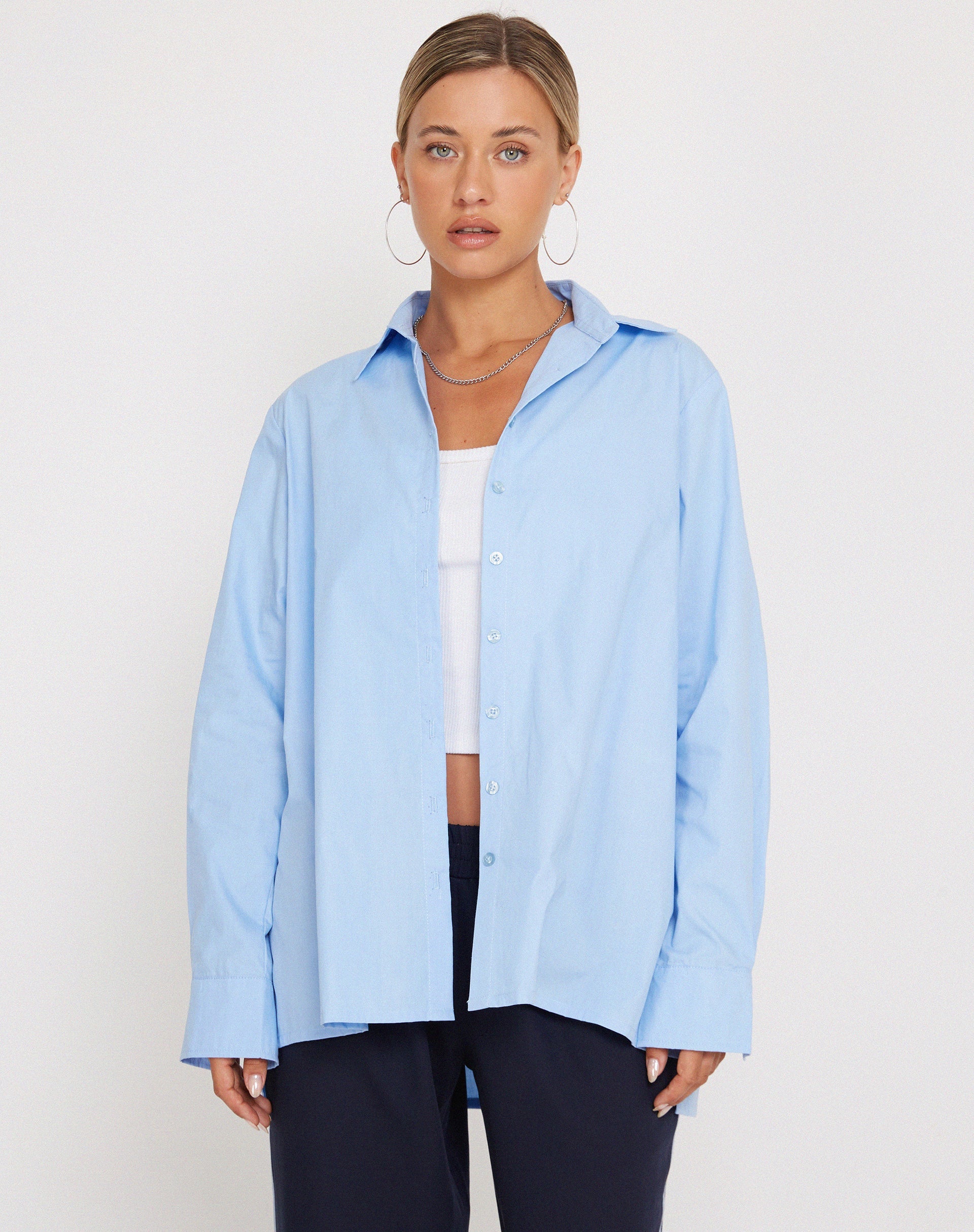 Image of Mavis Button Up Hemd aus Popeline Himmelblau
