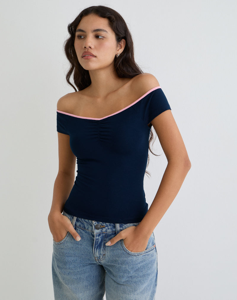 Mayomi Schulterfreies Oberteil in Marineblau mit rosa Bändern