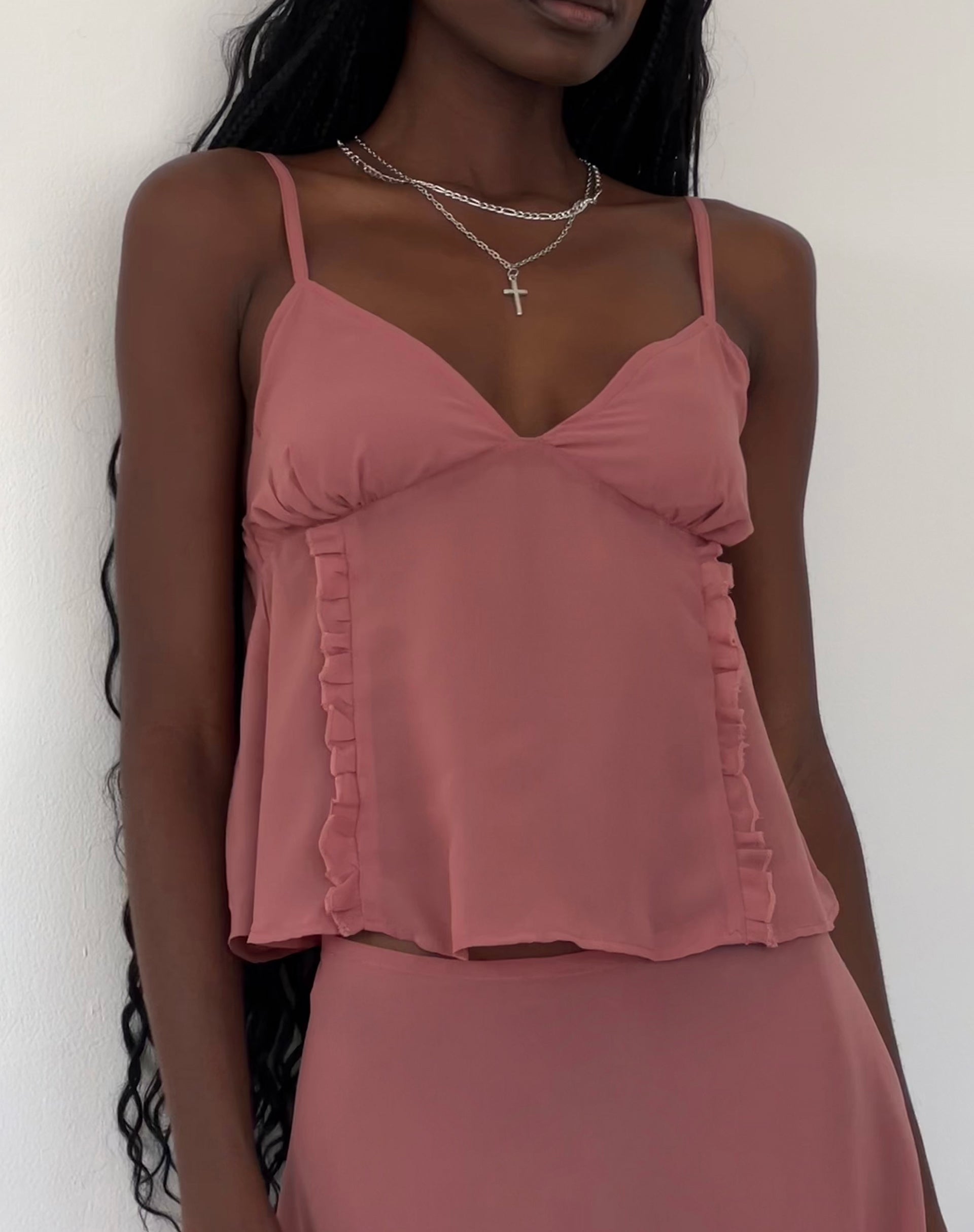 Bild von Melly Chiffon Cami Top in Dessert Sand