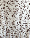 Brauner Stängelblumenschwarm