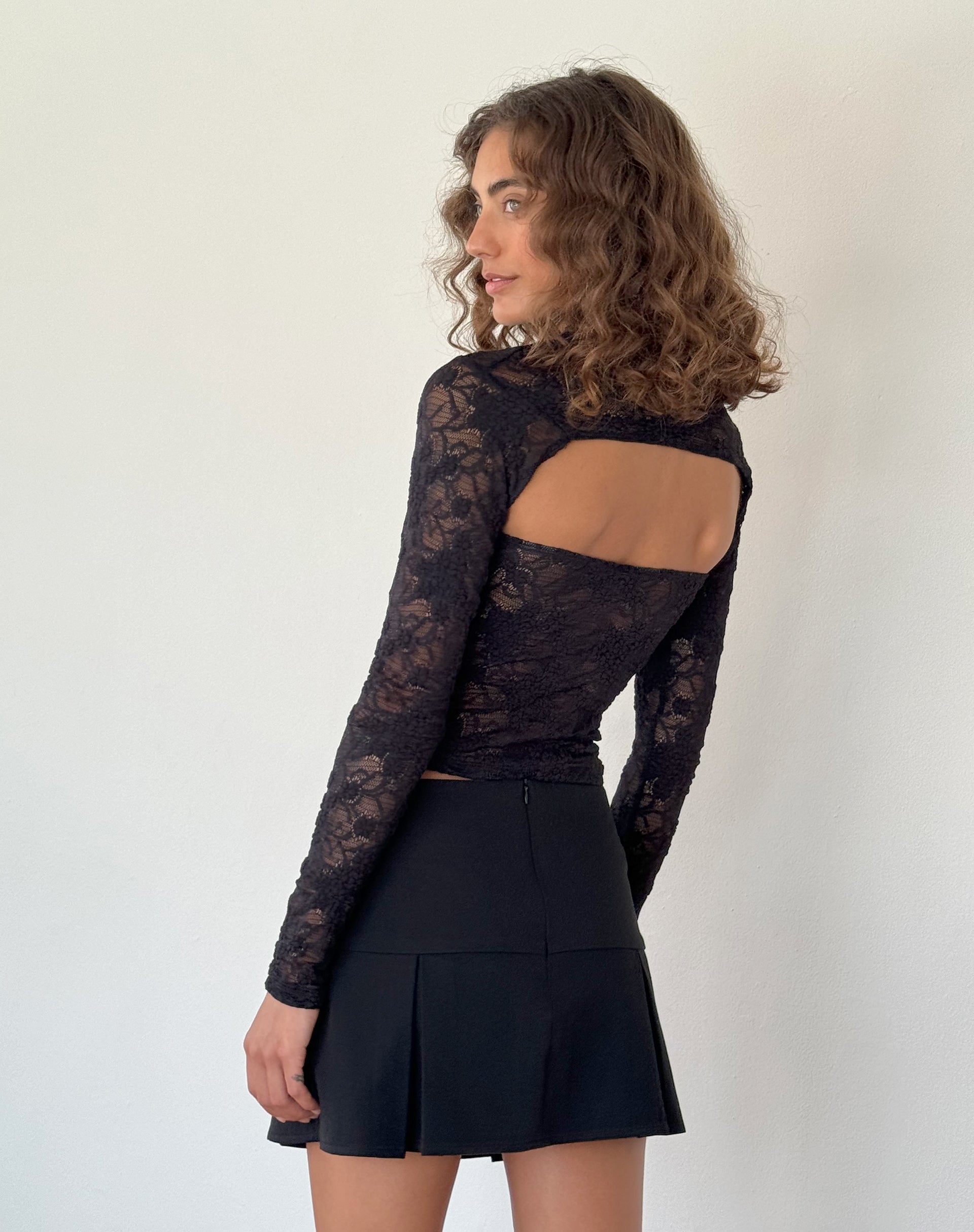 Image of Melvina Bandeau Top und Shrug Set aus Spitze Schwarz