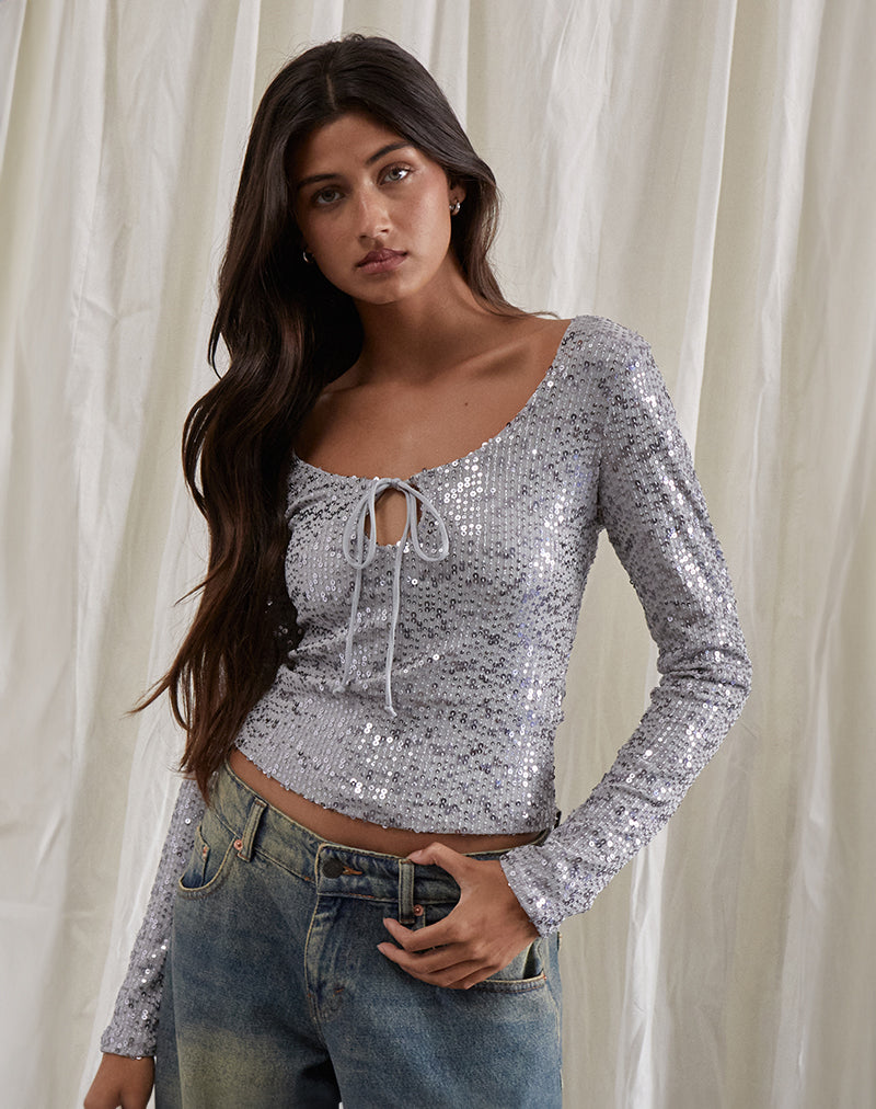 Meraga Tie Front Top in Silber Pailletten