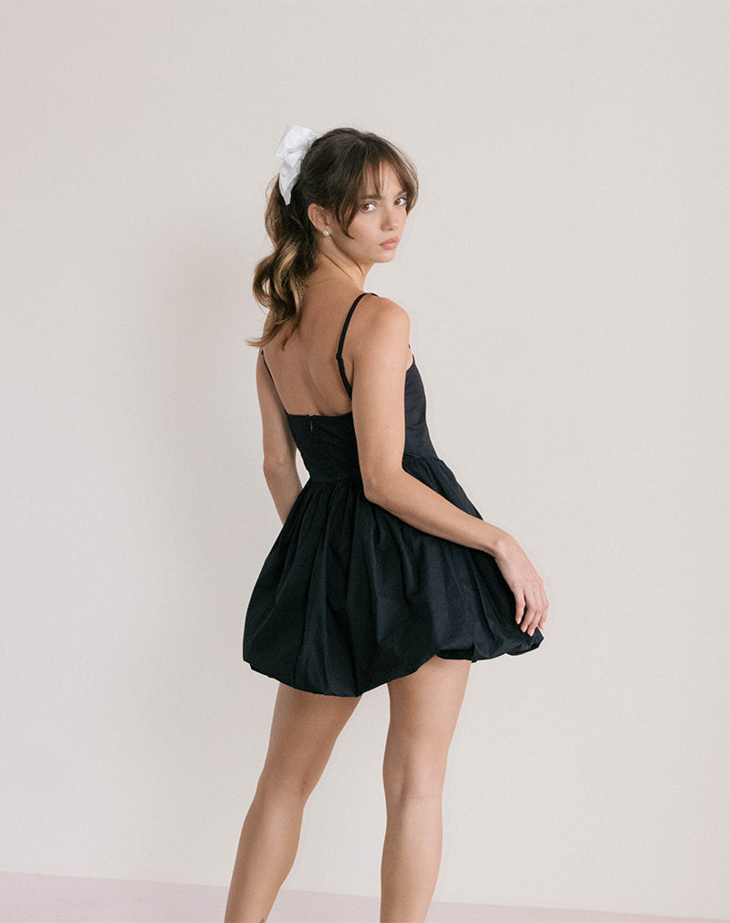 Bild von Micala Pufball Mini Dress in Schwarz