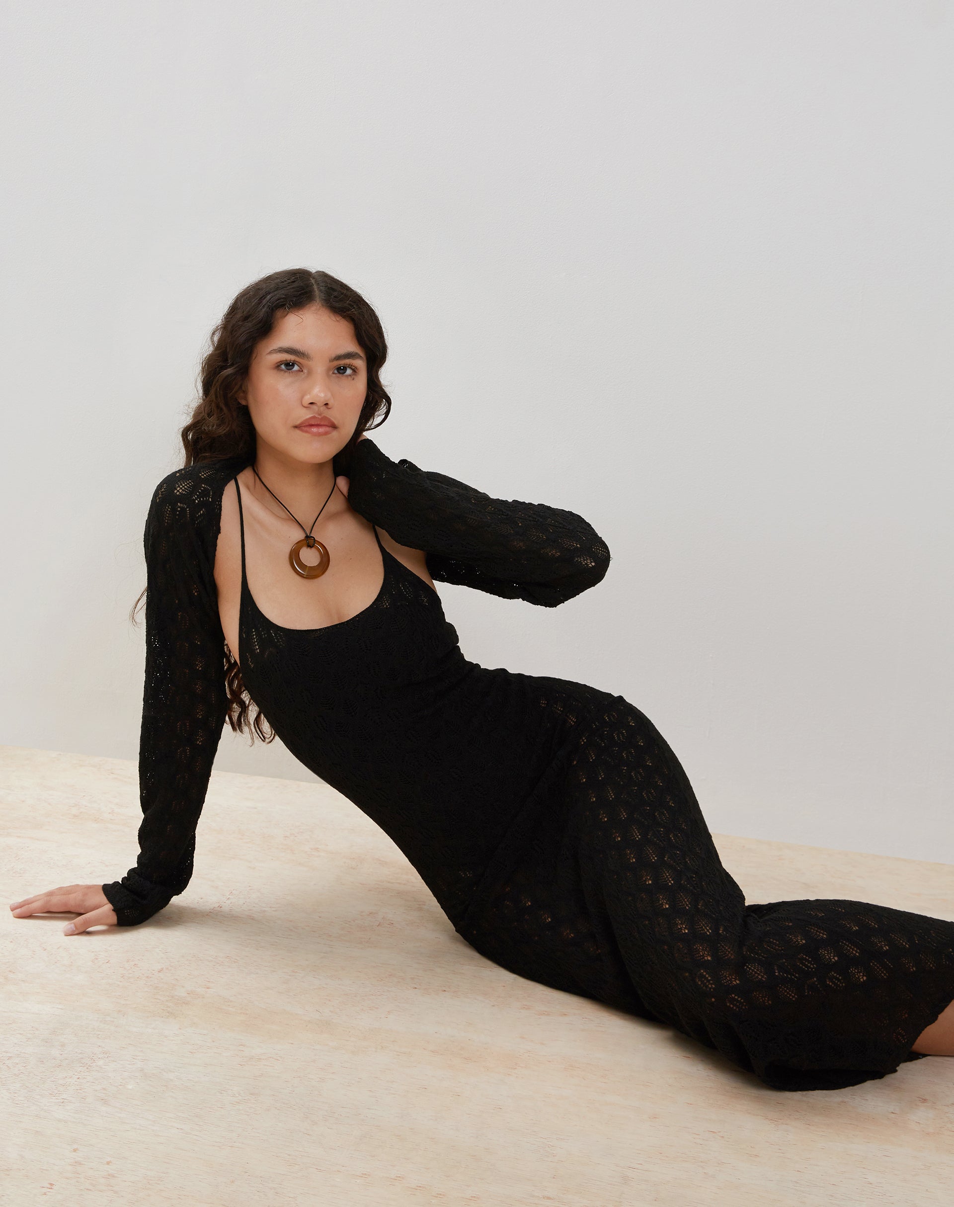 Image of Caroline Maxikleid mit Riemchen aus Mesh Schwarz