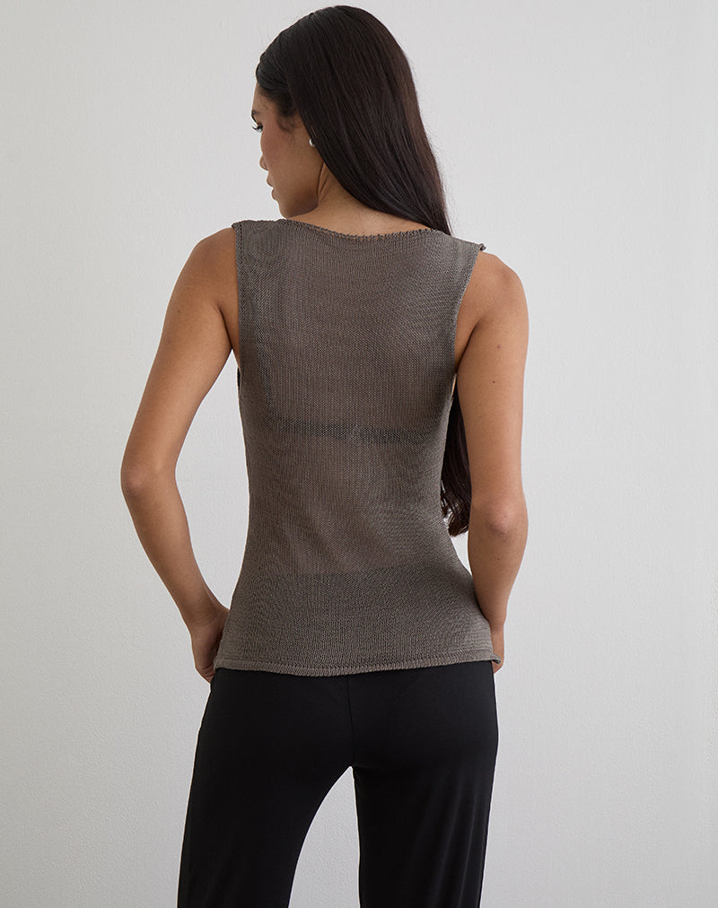 Image of Miraya Top aus durchsichtigem Strick mit Nieten Eisen