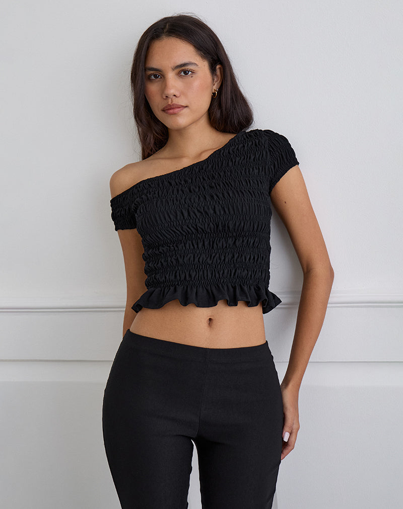 Image of Mirita Gerafftes Top in Schwarz