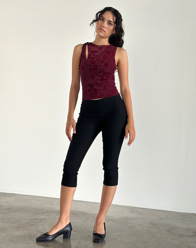 Bild von Moni Vest Top in Botanical Flower Maroon