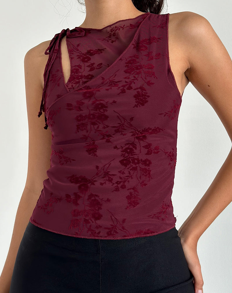 Bild von Moni Vest Top in Botanical Flower Maroon