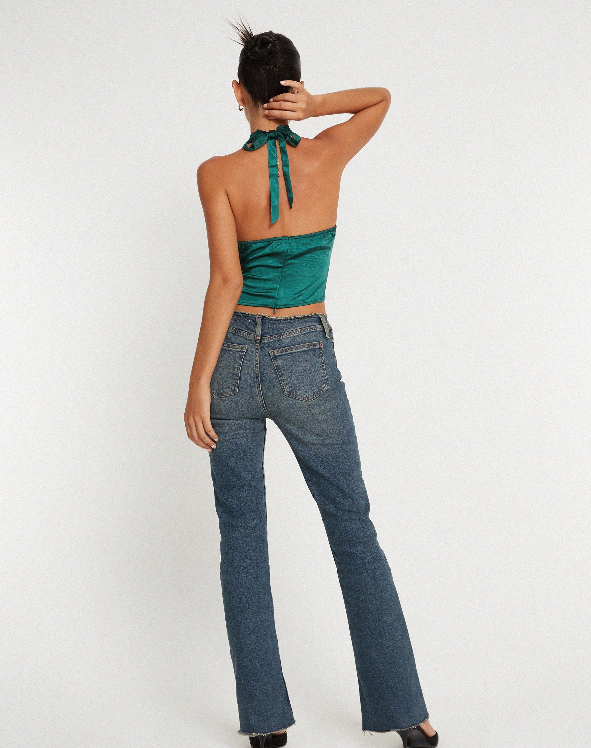 Bild von Mutsuki Neckholder Top in Satin Forest Green