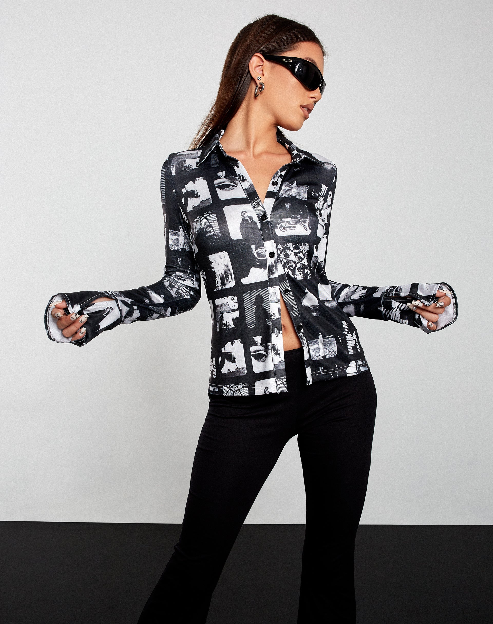 Bild von Keani Shirt in Mono Photographic Black