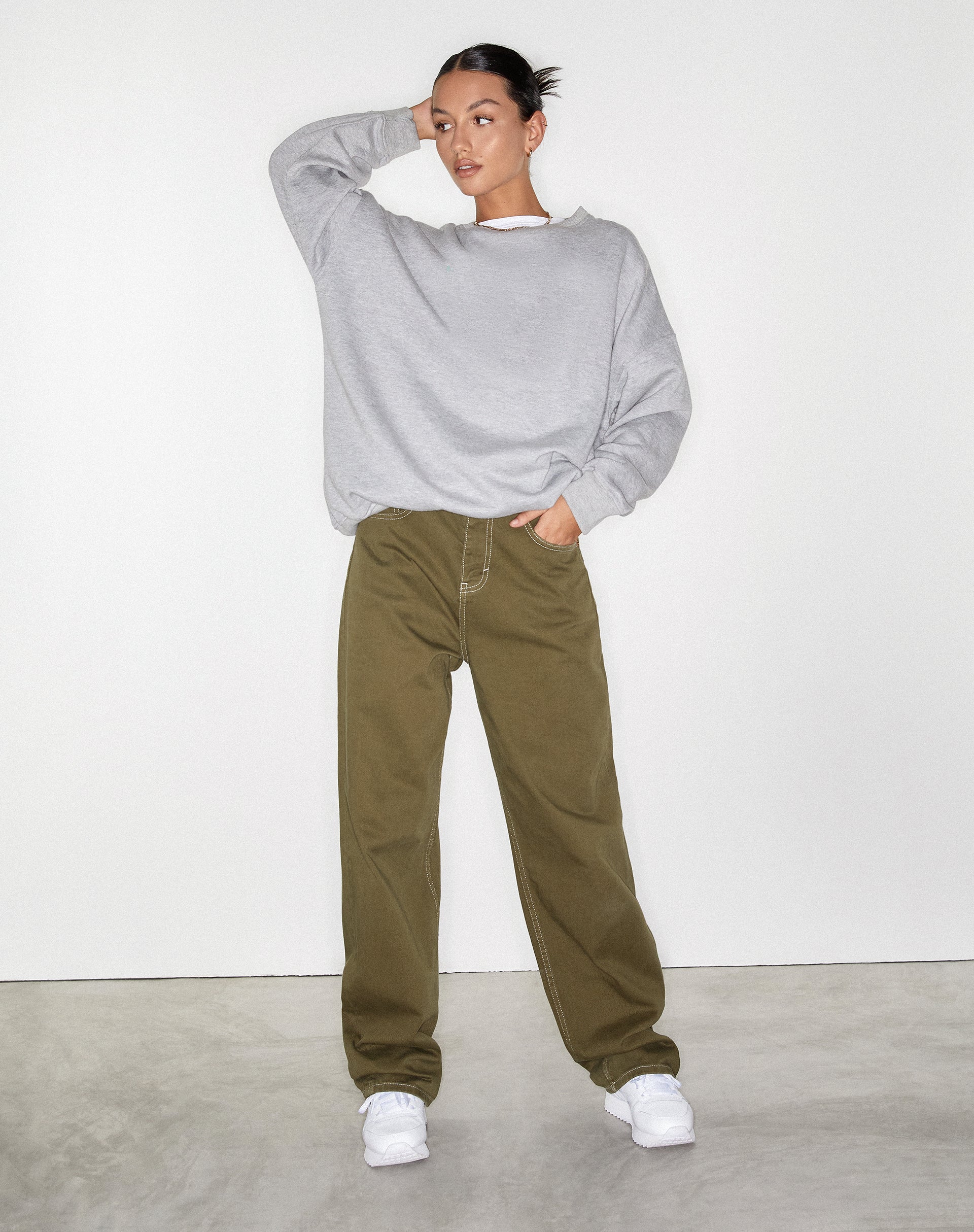 Bild von Parallel Jeans in Militärgrün