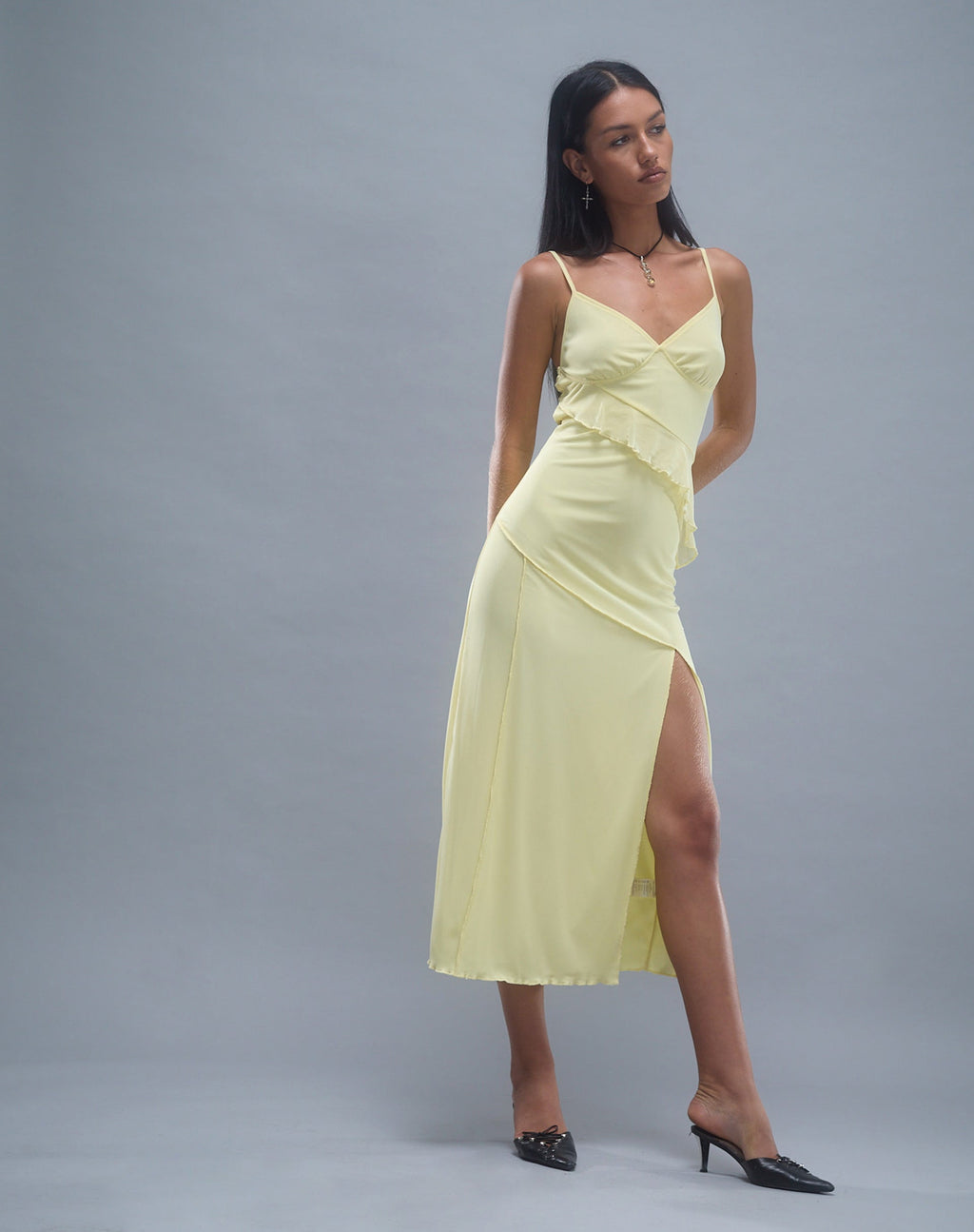 Jacy gerafftes Midikleid aus Mesh Lemon