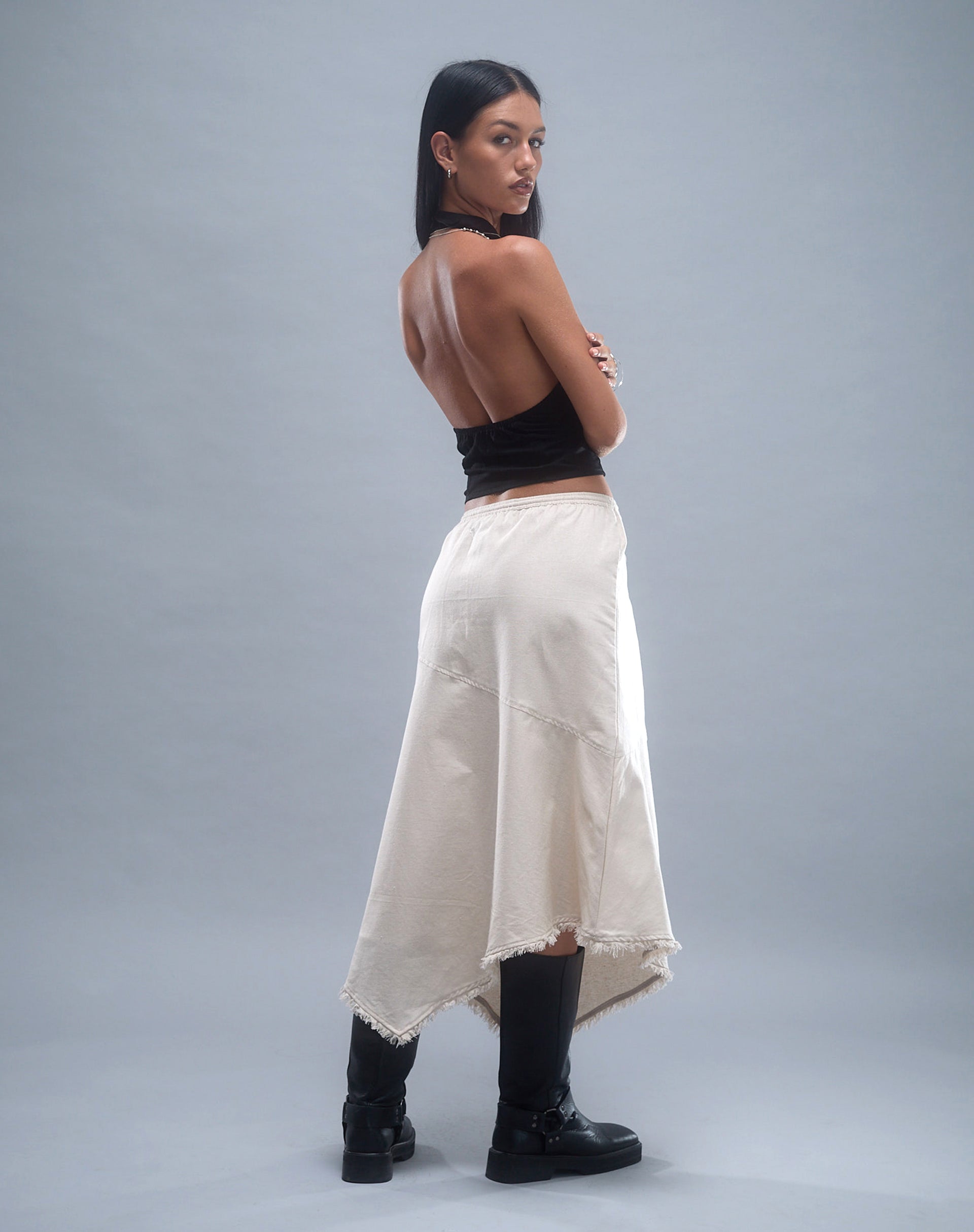 Bild von Yvaine Asymmetrischer Midirock in Ecru