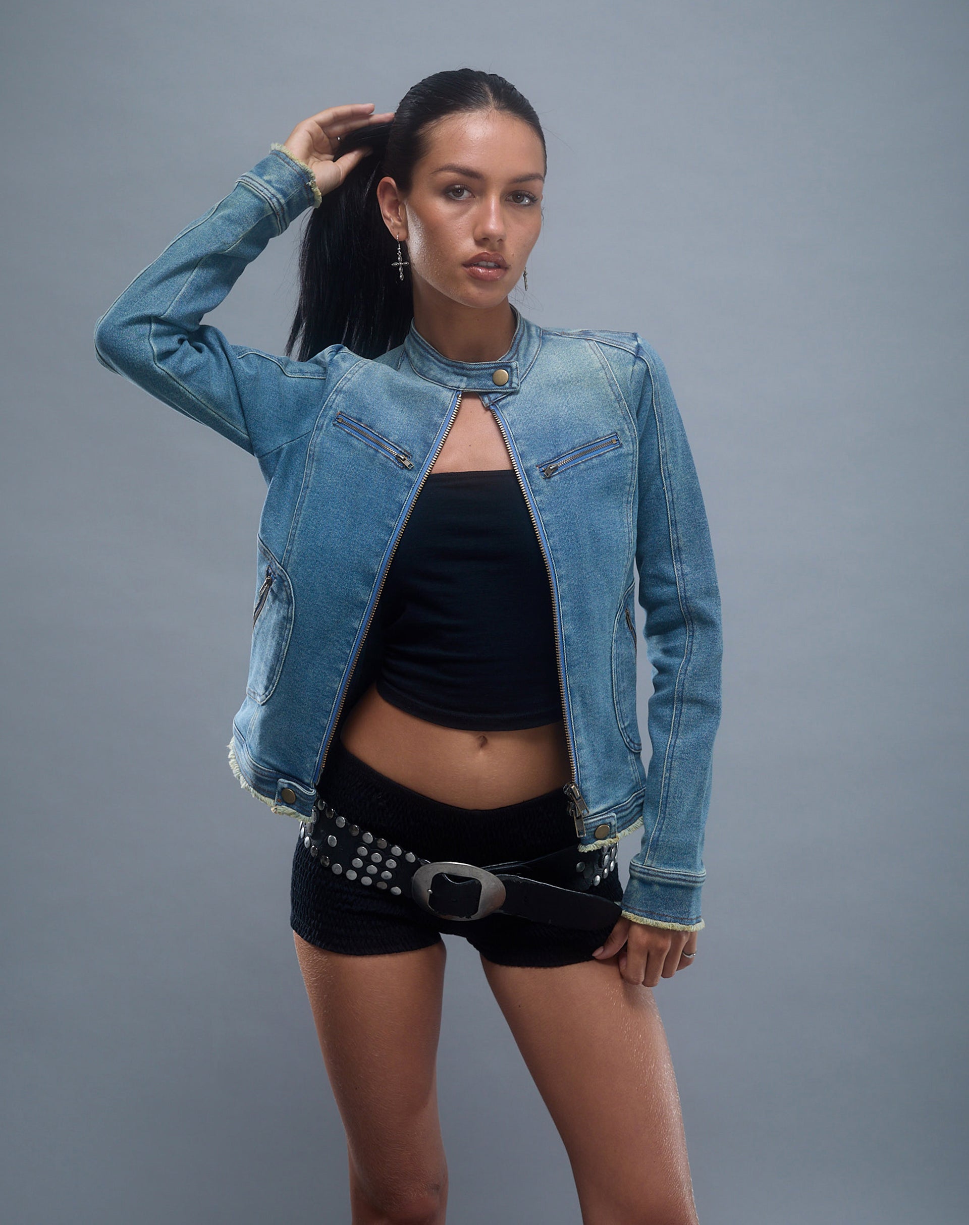 Bild von Zayn Fitted Biker Jacket in Vintage Blue Denim