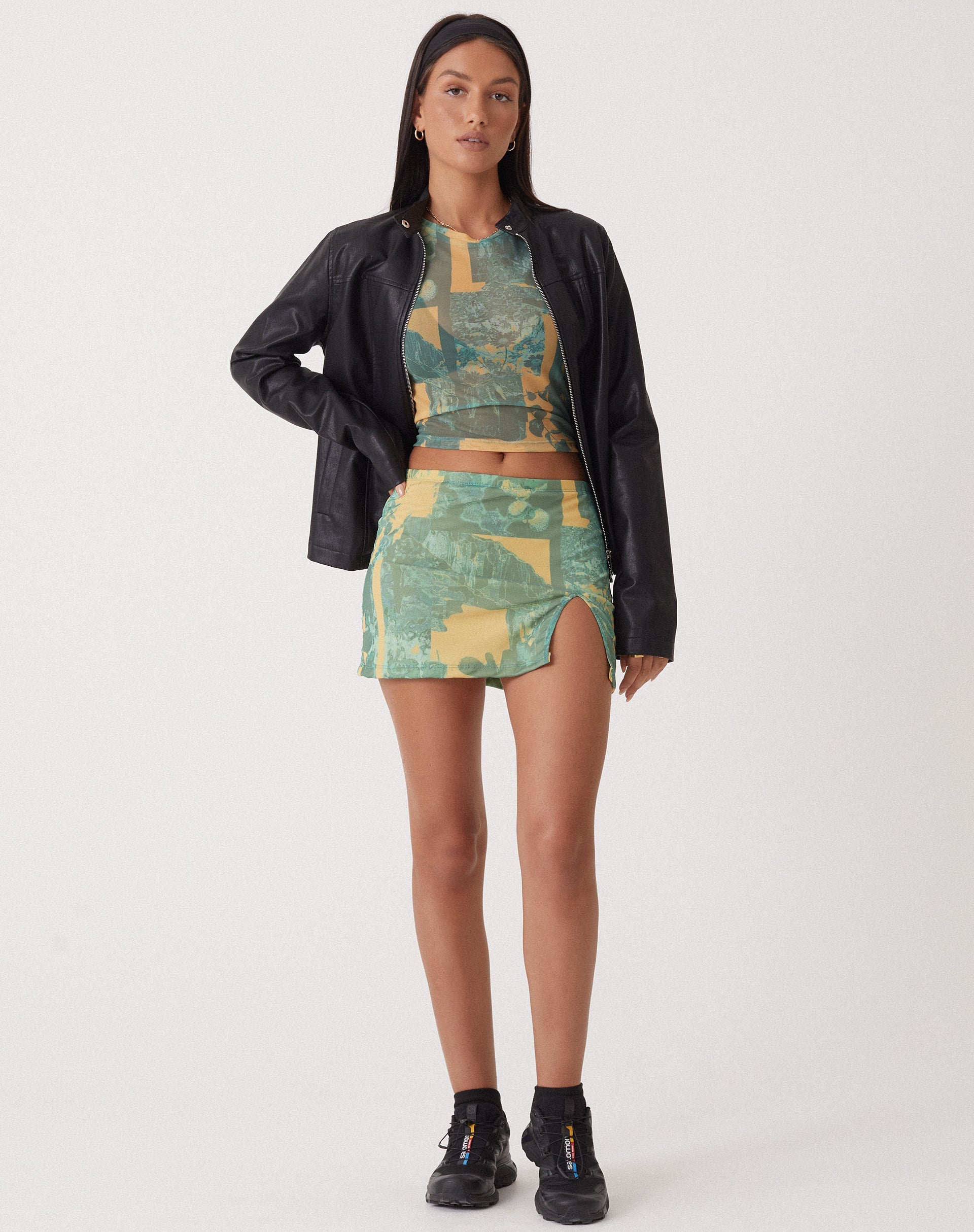 Bild von MOTEL X OLIVIA NEILL Pelma Mini Rock in Collage Floral Shadow Green