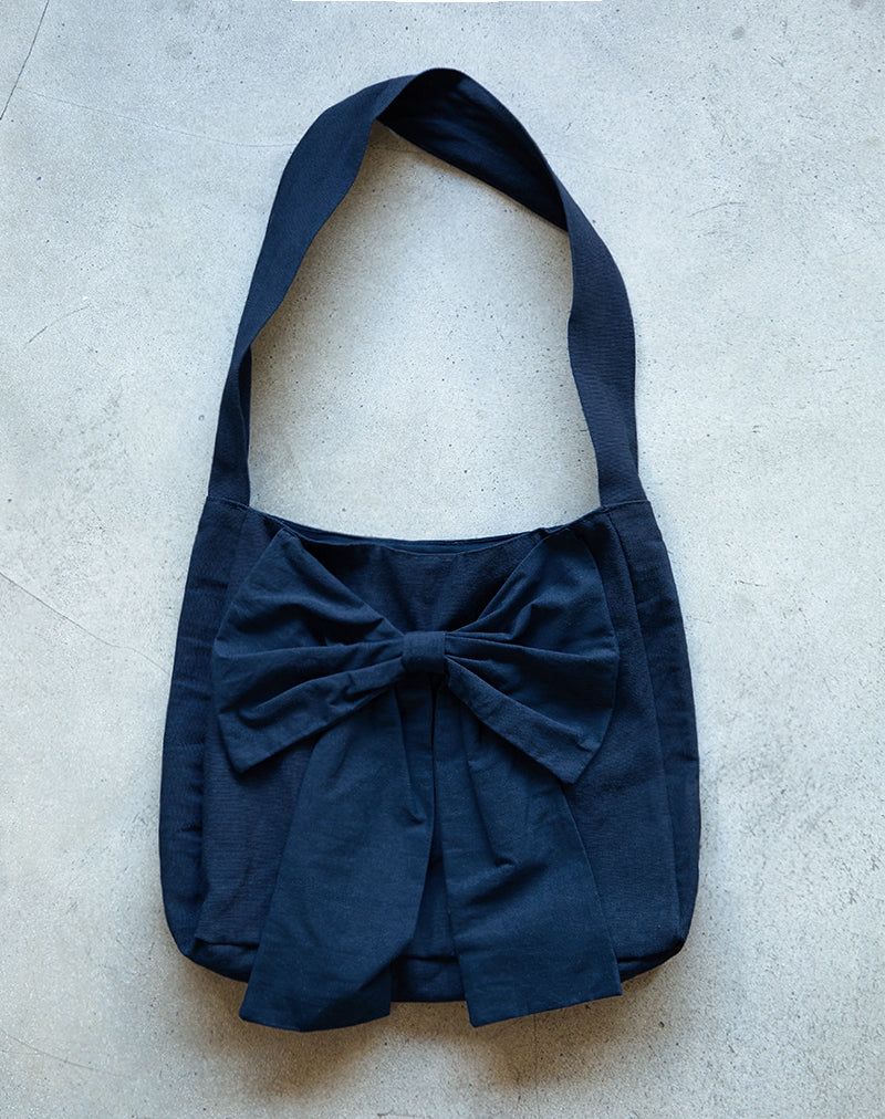 Nagi Tasche in Marineblau mit Schleife in Marineblau
