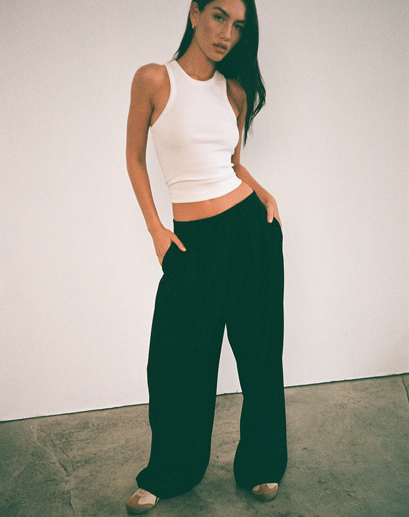 Image of Nala Plissee-Hose in Tailoring Schwarz