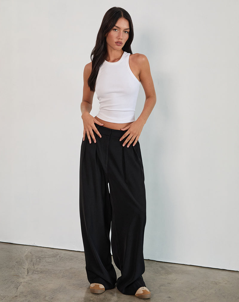 Image of Nala Plissee-Hose in Tailoring Schwarz