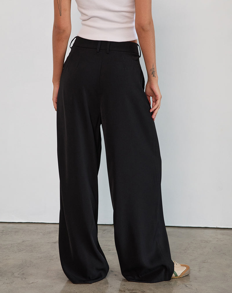 Image of Nala Plissee-Hose in Tailoring Schwarz
