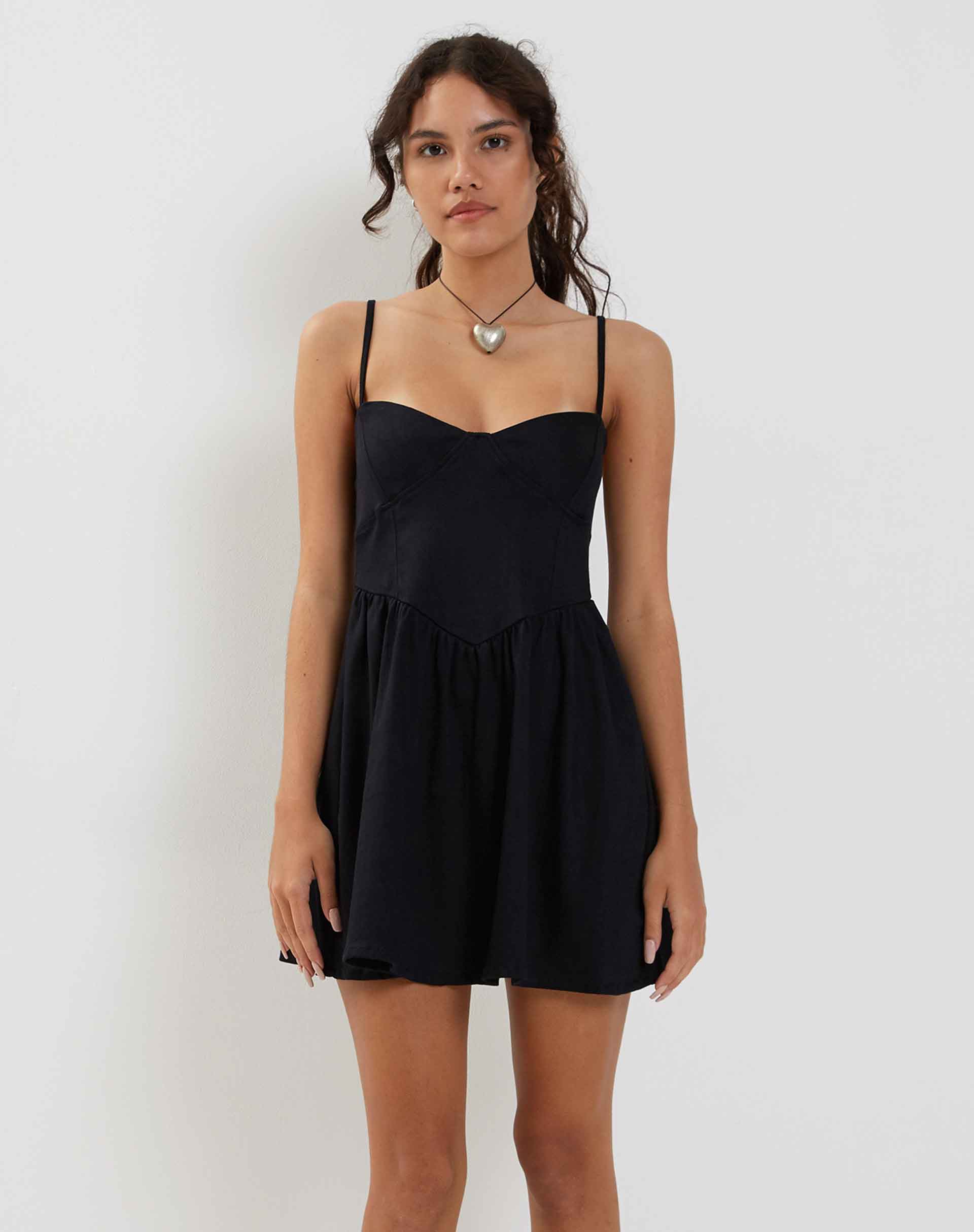 Bild von Nanisa Minikleid in Schwarz