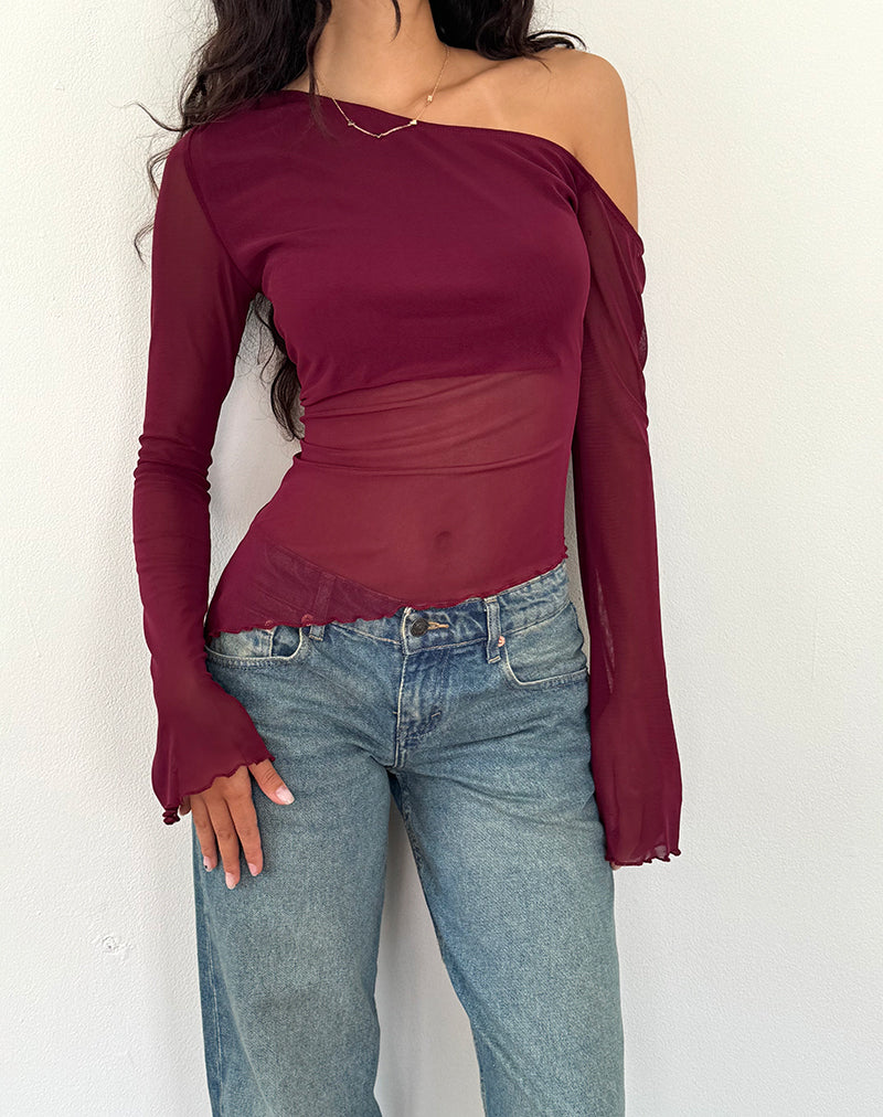 Narcissa Asymmetrisches langärmeliges Oberteil in Maroon