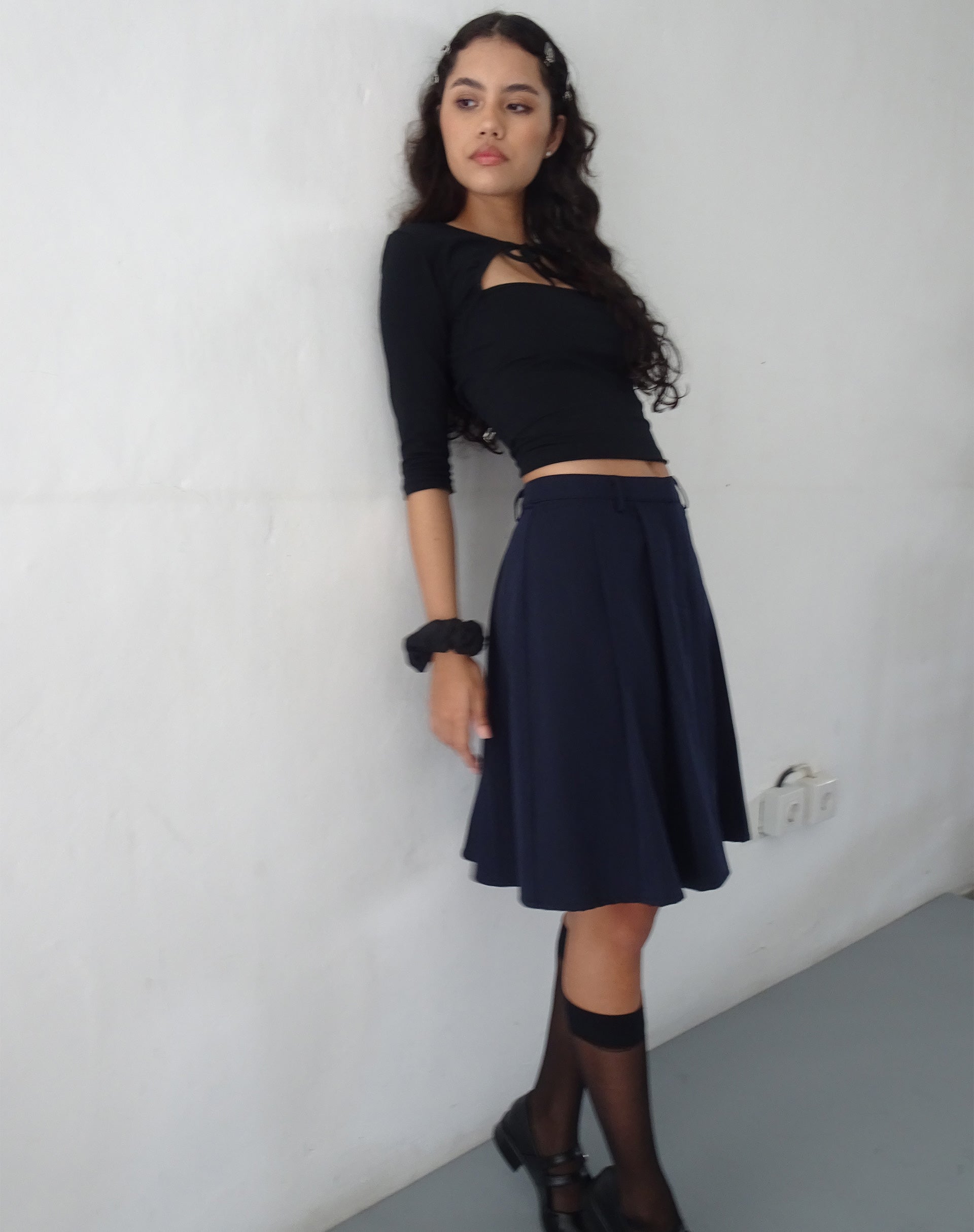 Image of Colette Knielanger Faltenrock in Navy