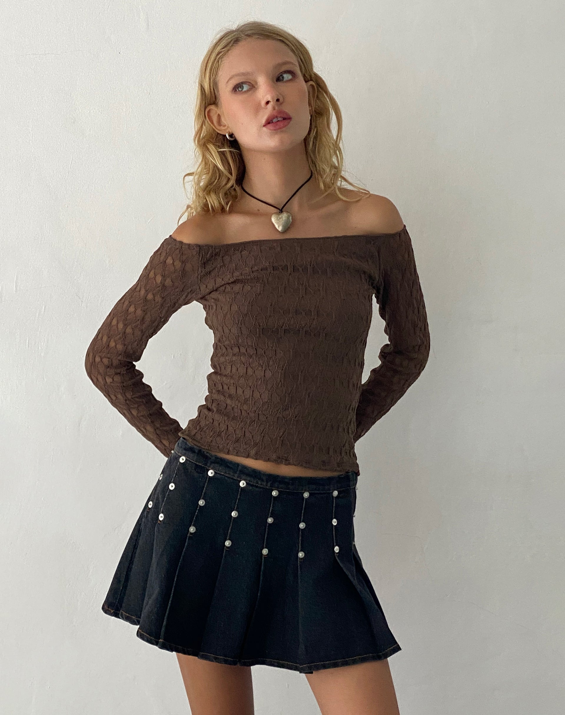 Image of Neira Langärmeliges Bardot-Top aus strukturiertem Strick Mocha