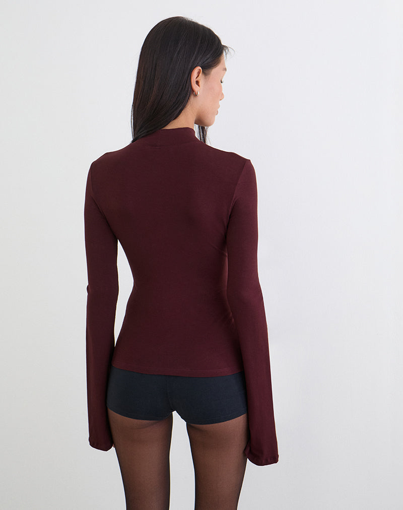 Bild von Nell High Neck Long Sleeve Top in Dark Plum