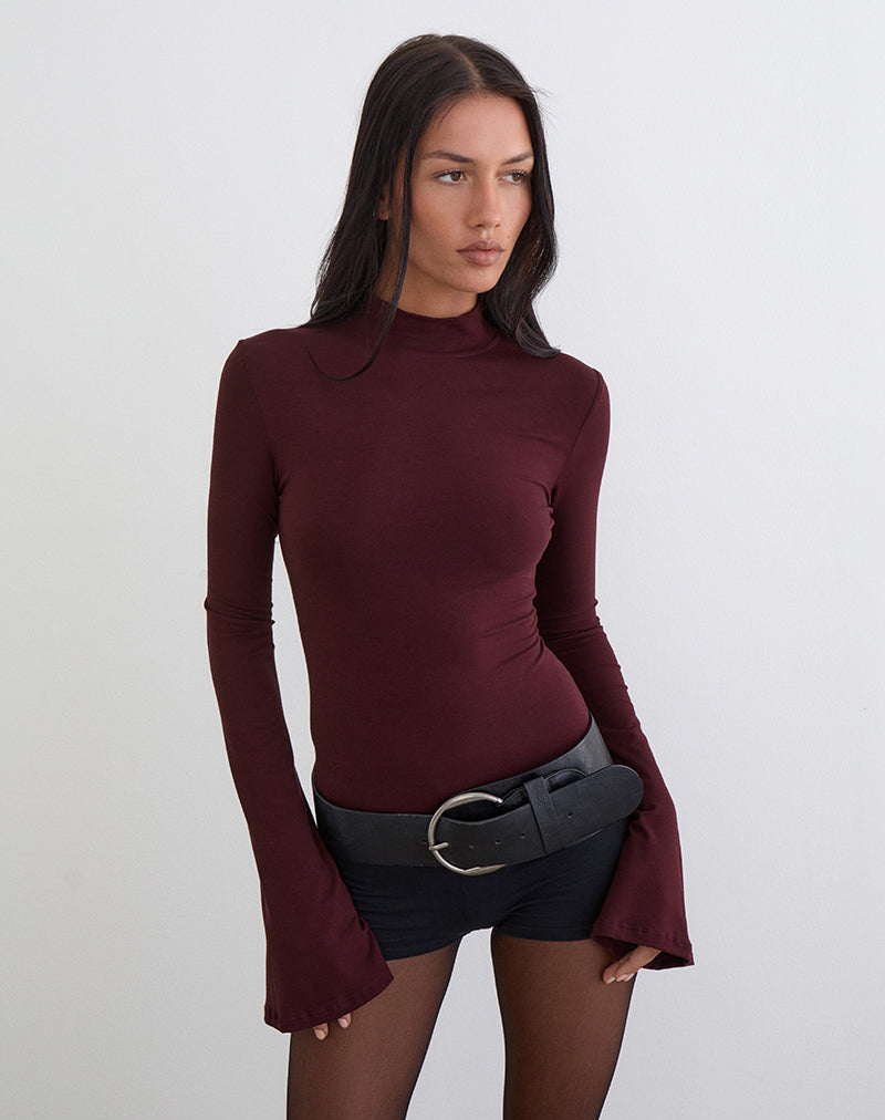Bild von Nell High Neck Long Sleeve Top in Dark Plum