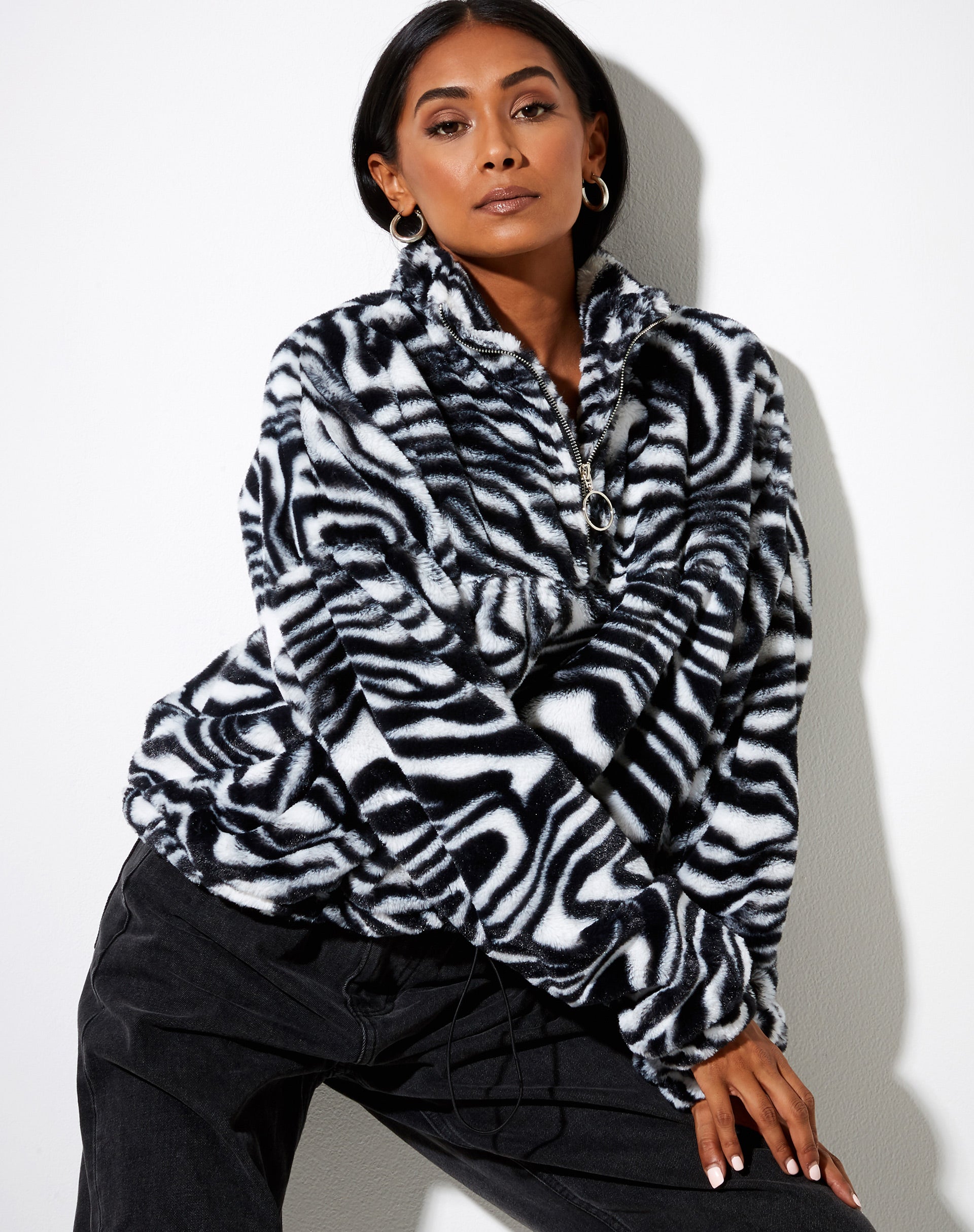 Image of Nero Ring Pull Jacke in Zebra Schwarz und Weiß