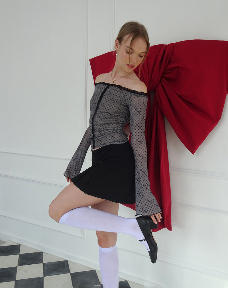 Bild von Neve Mesh Bardot Top in Queen of Heart Print