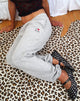 Image of Emiko Oversized Jogger in Grau meliert mit I Love 2010's Print