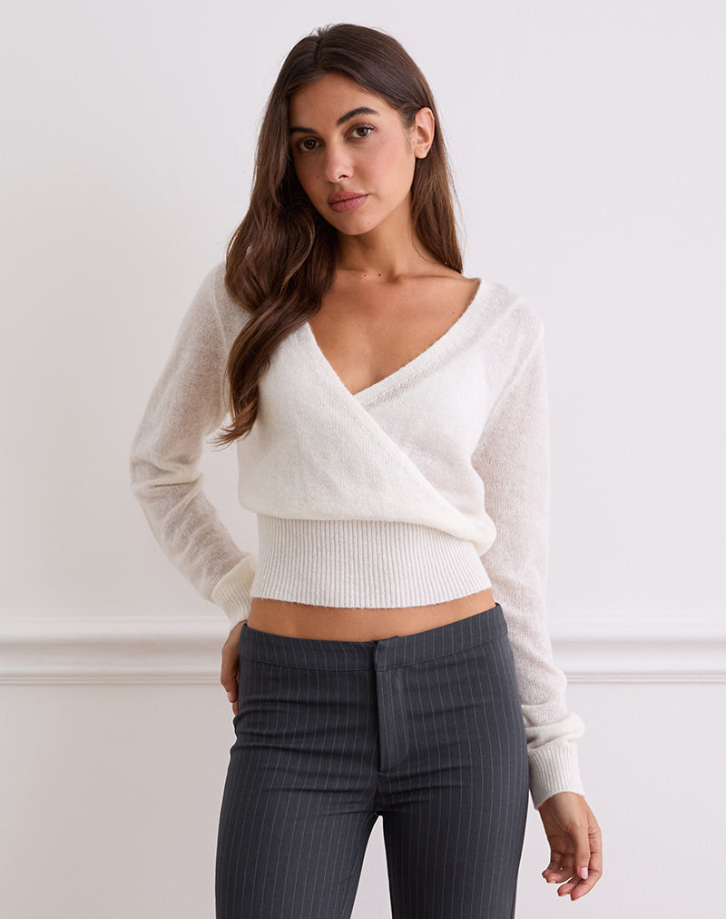 Image of Nilza Wickeloberteil aus Strick Off White