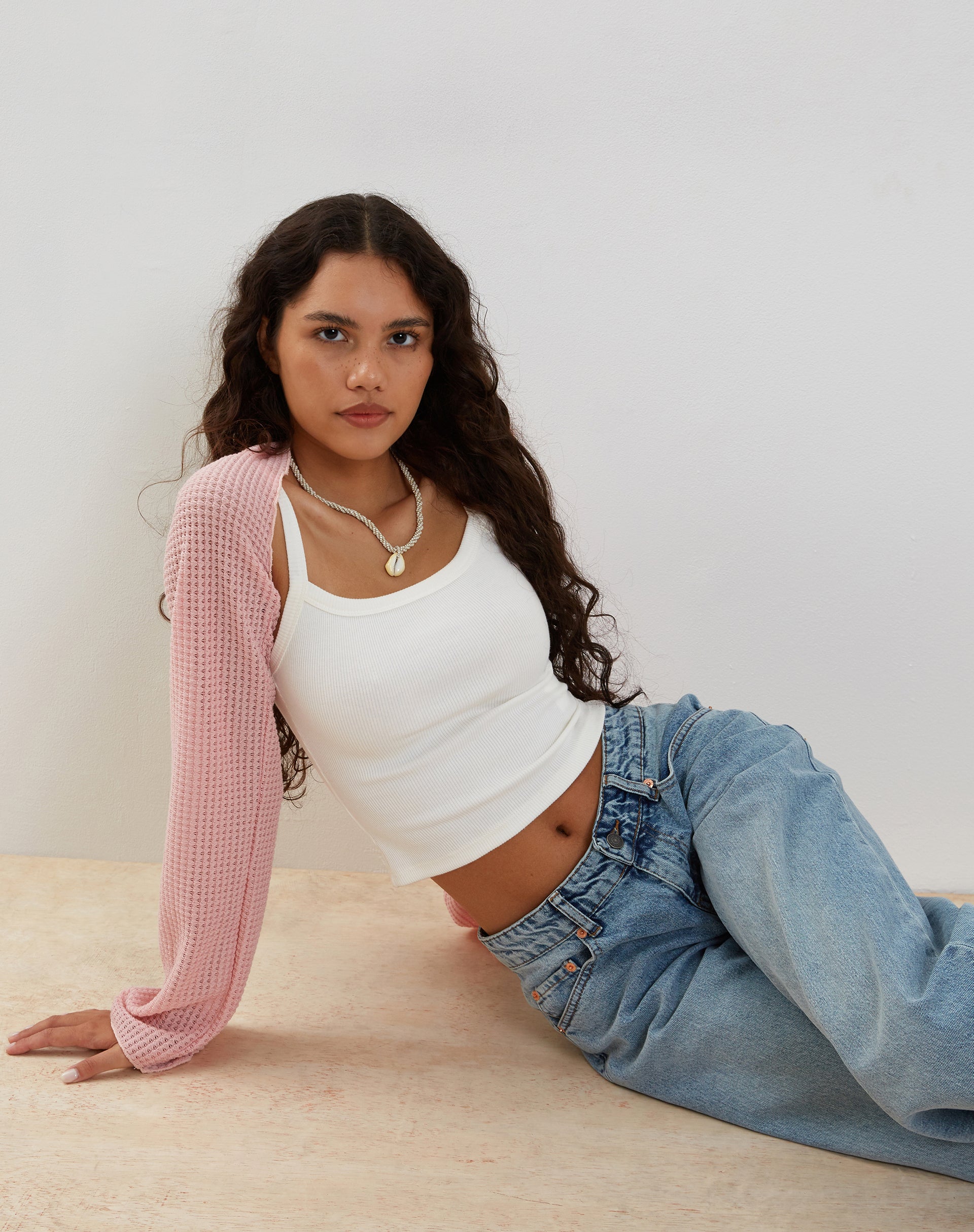 Image of Nobila Shrug Top in Lachs Strukturierte Häkelarbeit